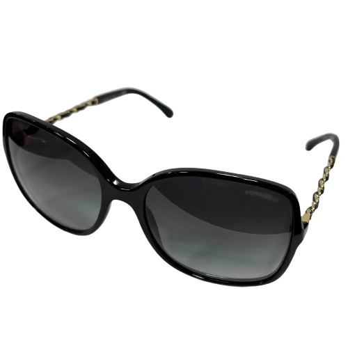 CHANEL（シャネル） スクエアシェイプサングラス 完品 中古品 AF-330