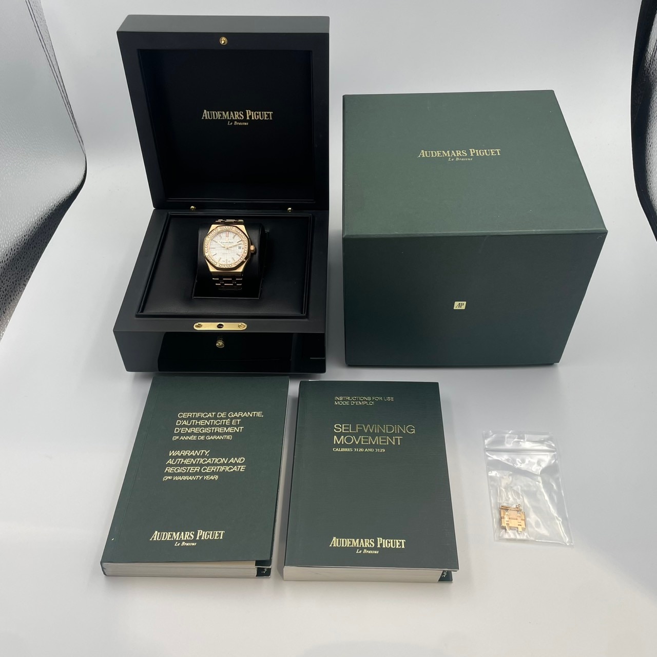 AUDEMARS PIGUET (�����ǥޡ��ԥ�) ������륪���� 15451OR.ZZ.1256OR.01 ����С� PG ������ 2017ǯ10�� ����� SA-43 ���ض�Ź 