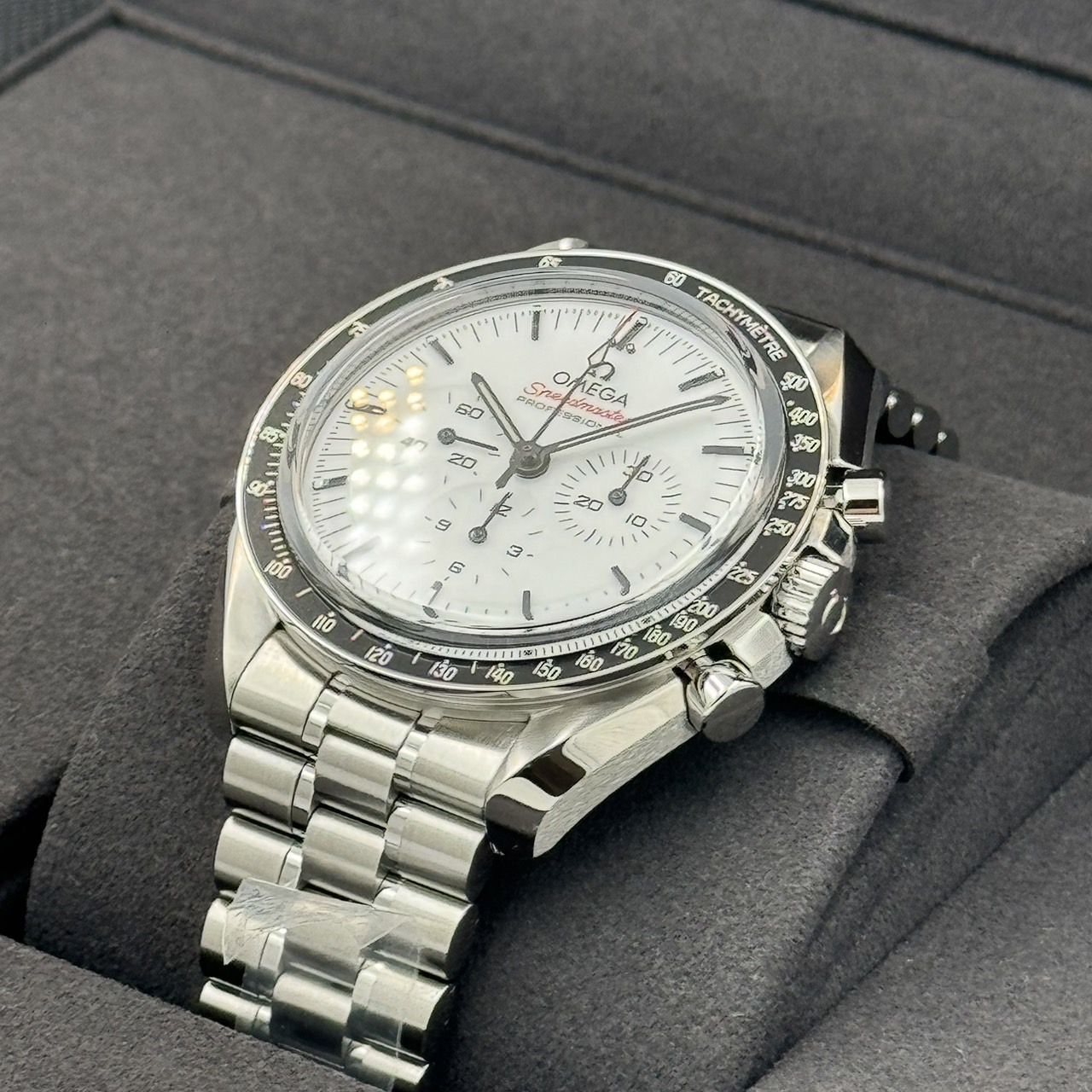 OMEGA  (���ᥬ) ���ԡ��ɥޥ����� �ࡼ�󥦥��å� �ץ��ե��å���ʥ�310.30.42.50.04.001��̤������ ���ض�Ź CAT-699