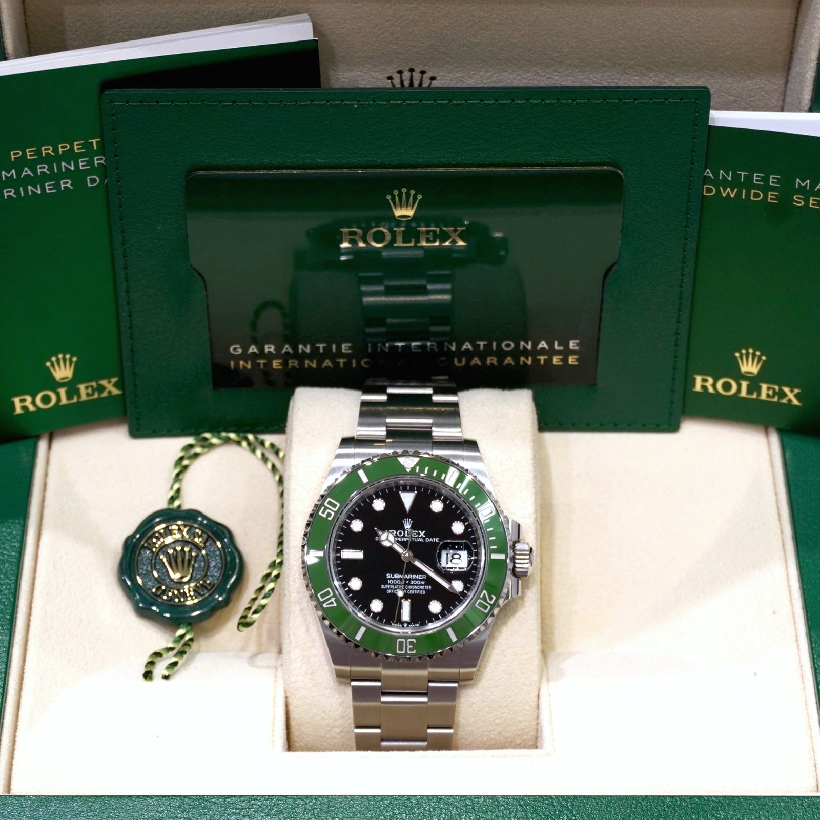 ROLEX (����å���) ���֥ޥ꡼�ʡ��ǥ��� �ӻ��� 126610LV �֥�å� SS ���������� ̤Ĵ�� ��°�ʴ��� ����Ʊ�� Z-224 ���Ź