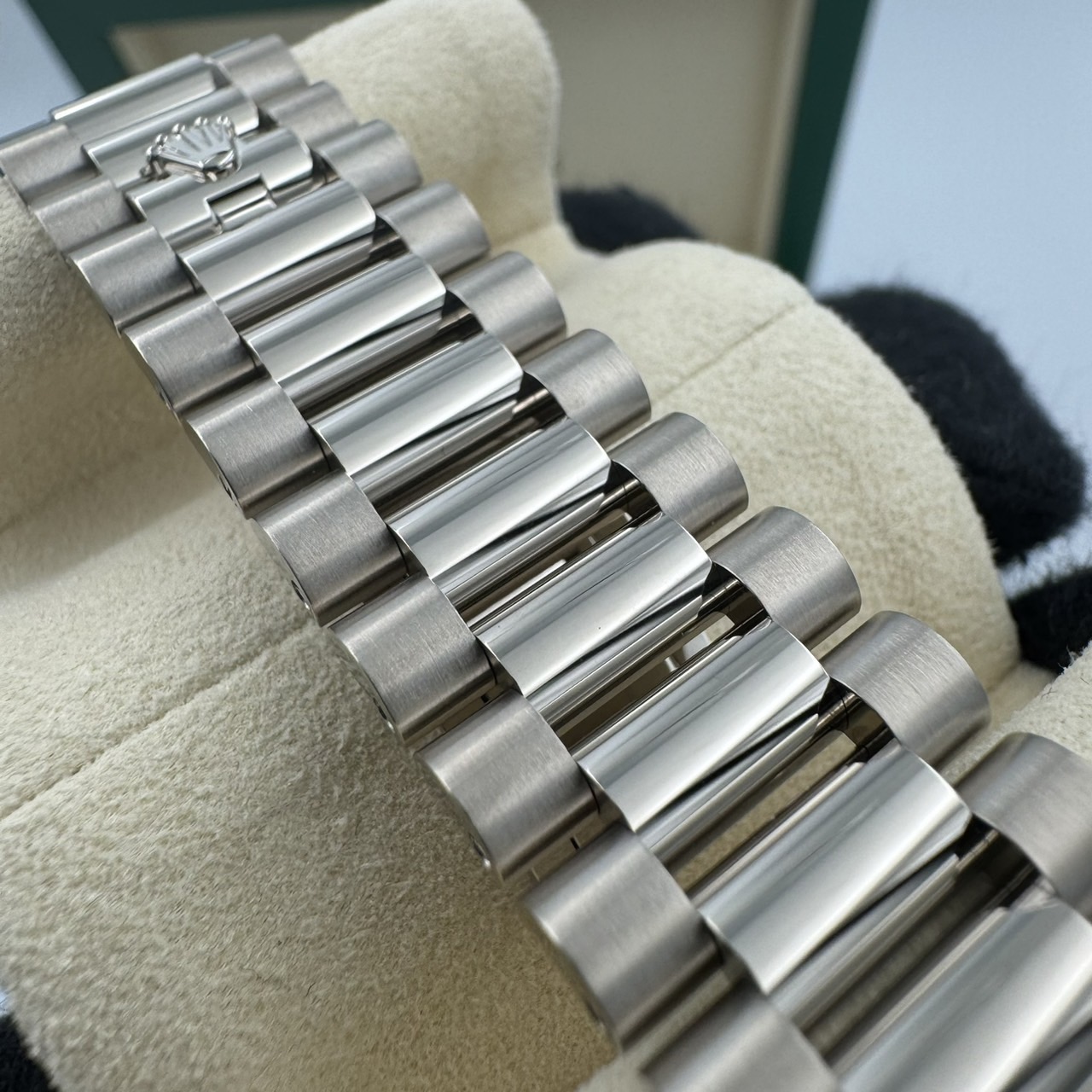 ROLEX (����å���) �ǥ��ǥ���40 228239 ���꡼�֥��꡼�� WG ������� ���ض�Ź CAT-517