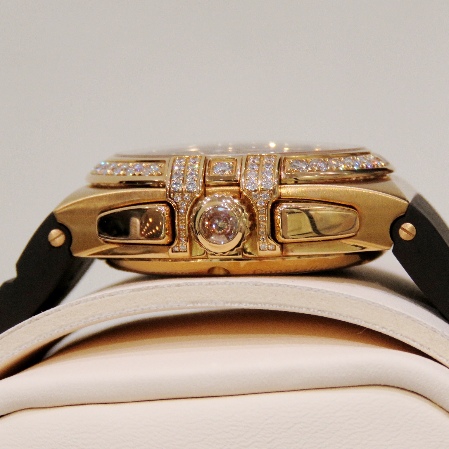 OMEGA (���ᥬ) ���󥹥ƥ졼����� ���֥륤������ ������ �ӻ��� 121.57.35.50.13.001 �֥饦�� RG ��С� ��°�ʴ��� ����Ʊ�� Z-018 ���Ź