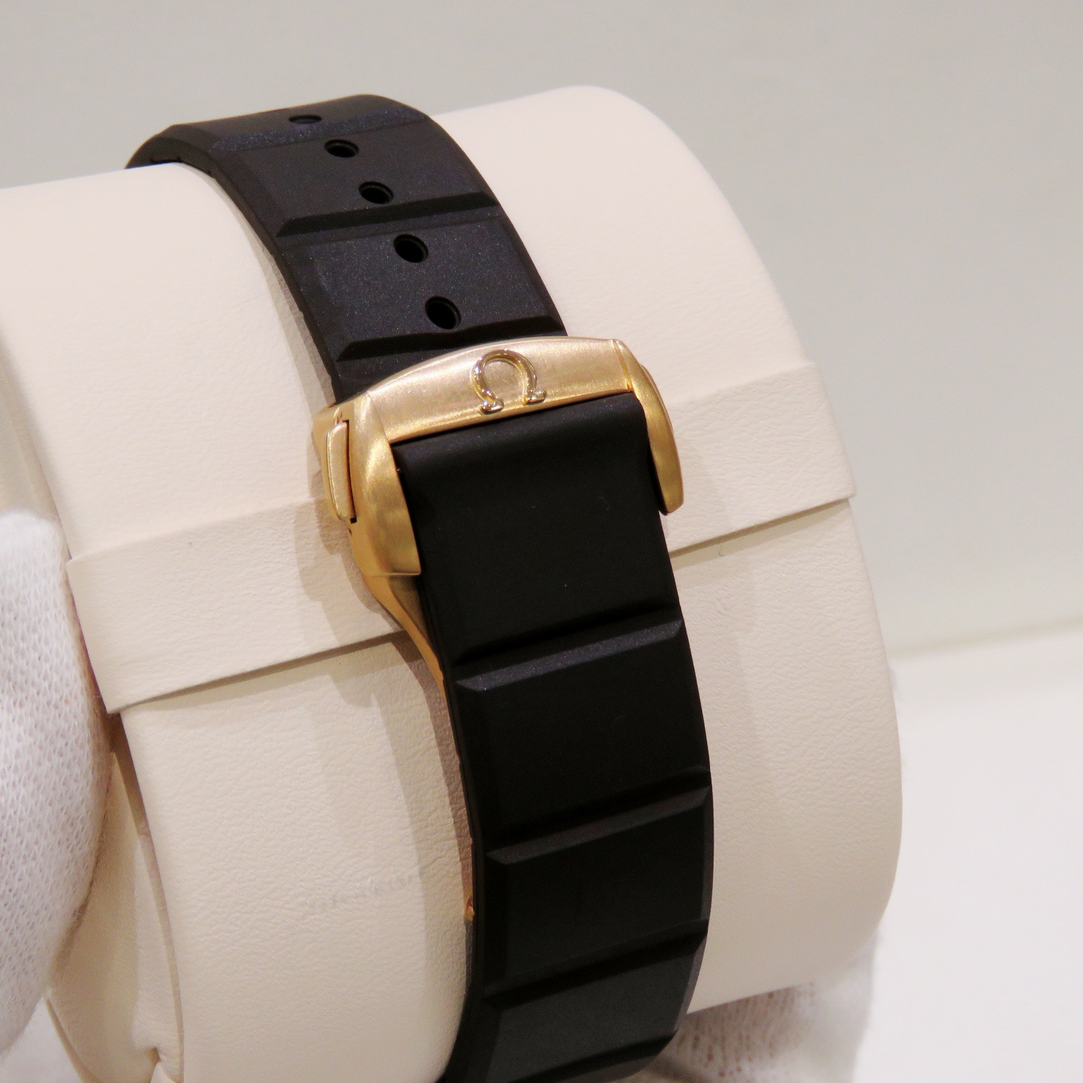OMEGA (���ᥬ) ���󥹥ƥ졼����� ���֥륤������ ������ �ӻ��� 121.57.35.50.13.001 �֥饦�� RG ��С� ��°�ʴ��� ����Ʊ�� Z-018 ���Ź