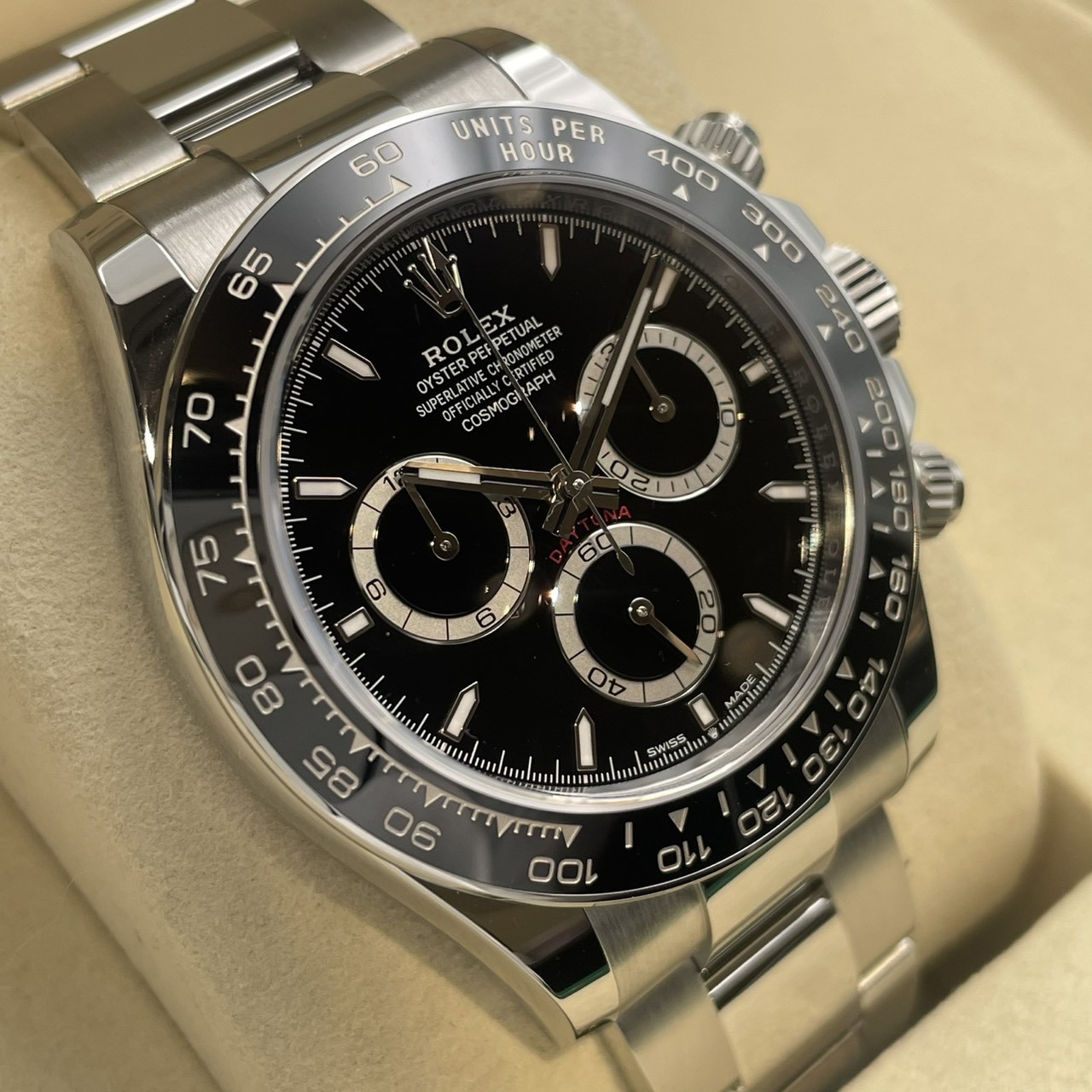 ROLEX(����å���) �����⥰��եǥ��ȥ� 126500LN �֥�å� 2025ǯ11�� ������� ���� SA-101 ���ض�Ź