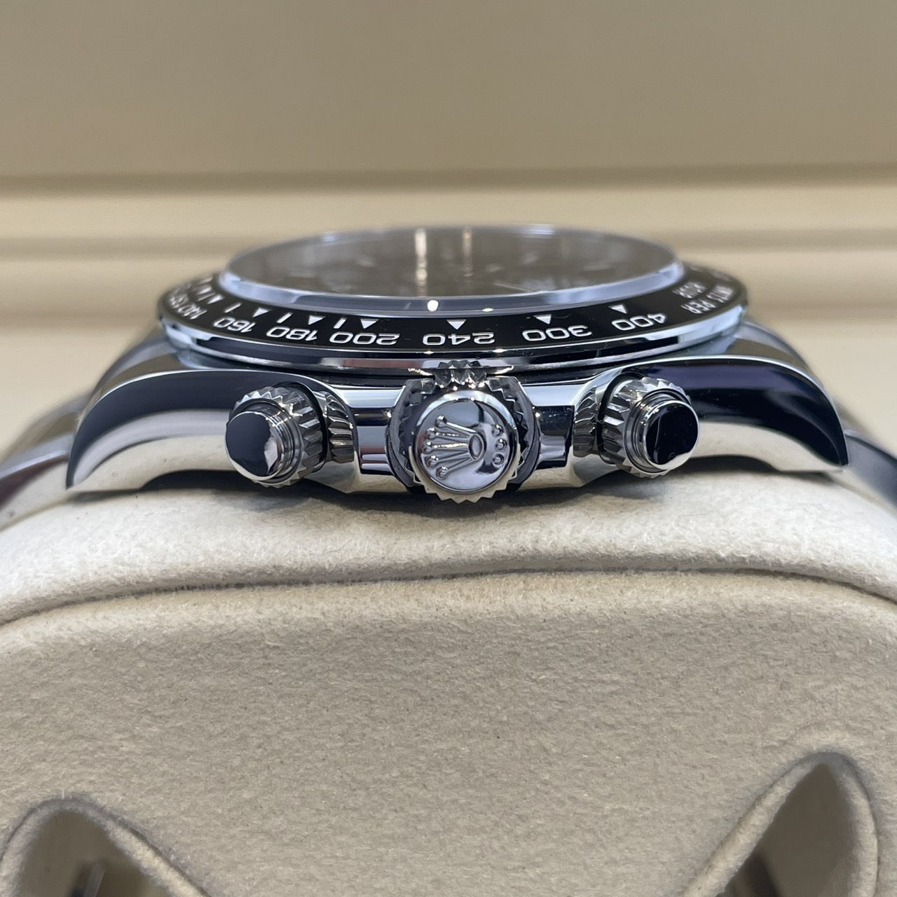 ROLEX(����å���) �����⥰��եǥ��ȥ� 126500LN �֥�å� 2025ǯ11�� ������� ���� SA-101 ���ض�Ź