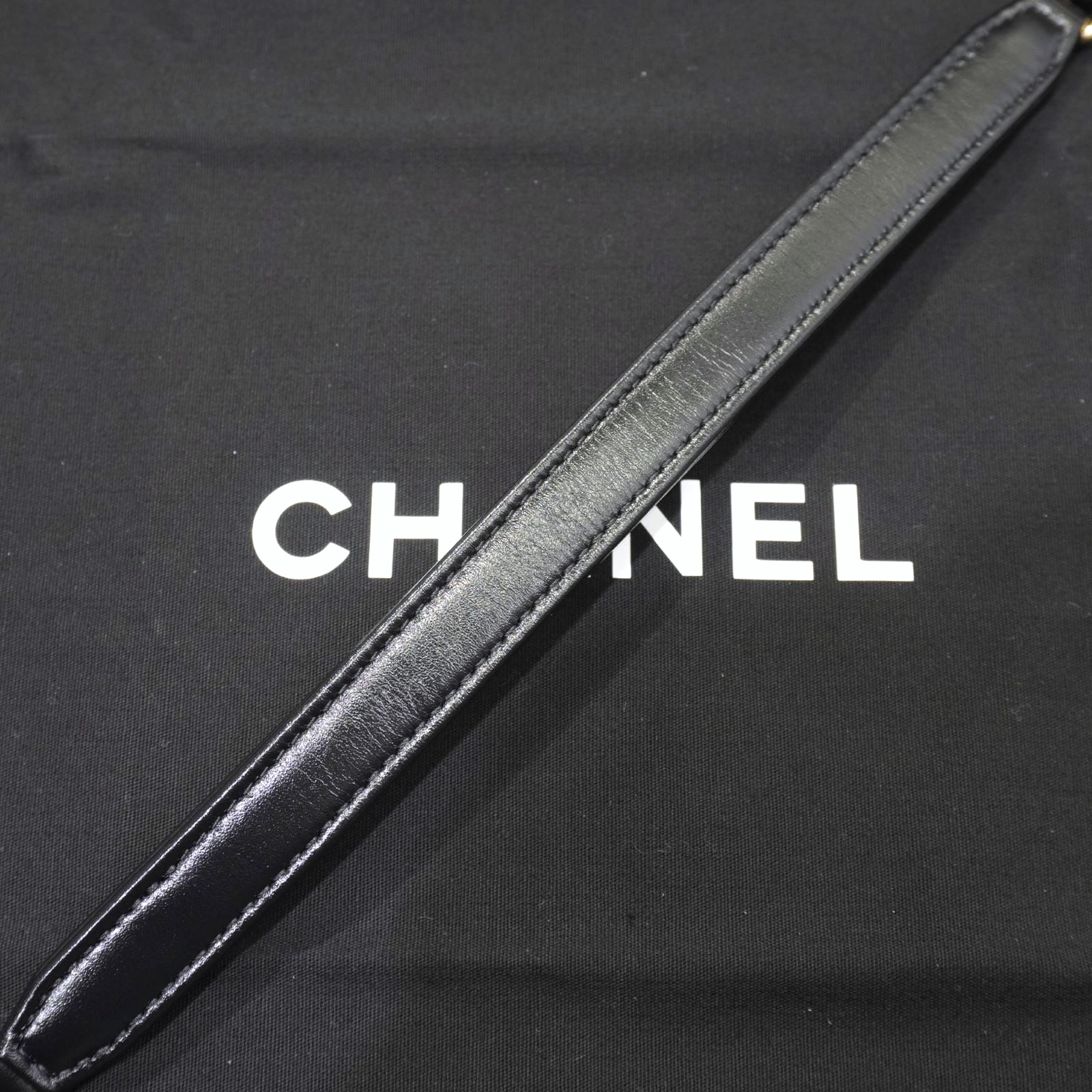 CHANEL (����ͥ�) �����ϥ�ɥ�24(XS) �֥�å�(G���) ������ ̤���� D44 ���Ź