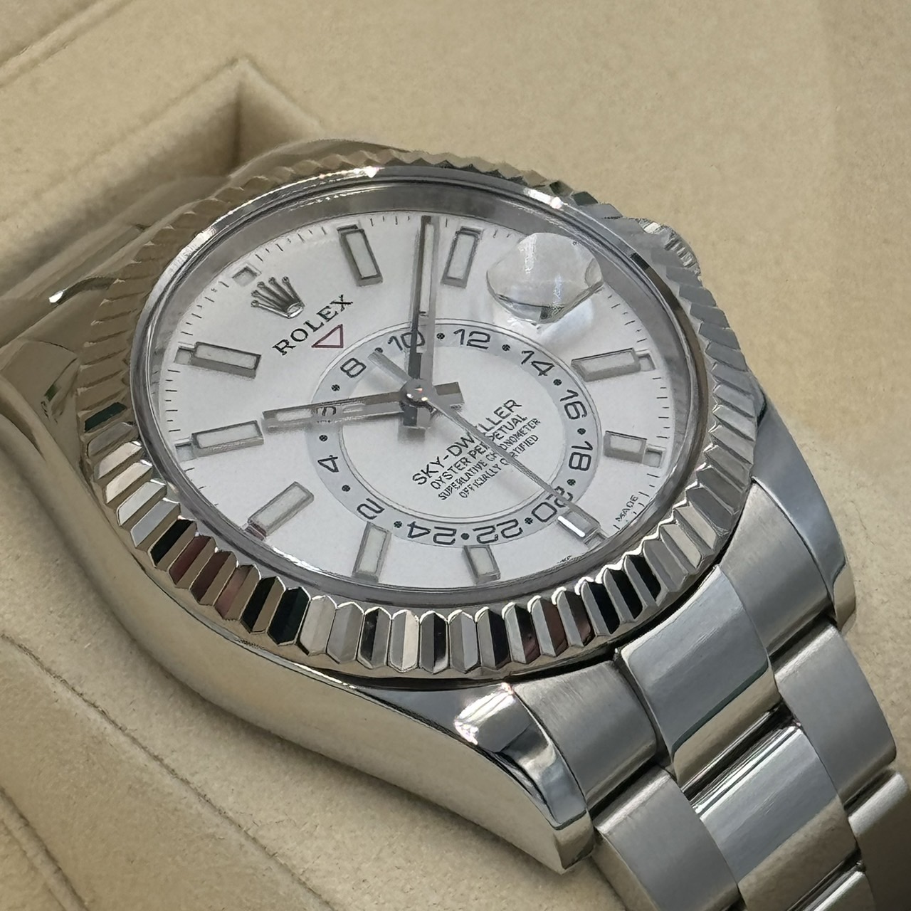ROLEX (����å���) �������ɥ����顼 �ӻ��� 326934 �ۥ磻�� SS ������� ���ض�Ź CAT-417