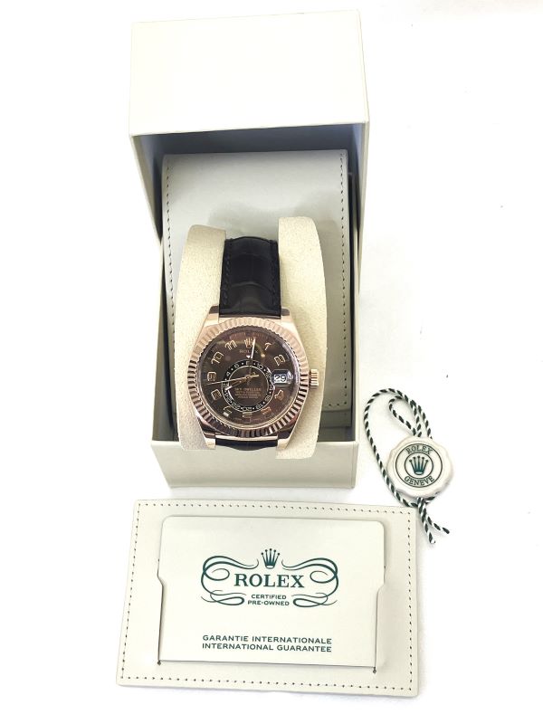 ROLEX�ʥ���å����˥������ɥ����顼326135�����祳������ӥ�ʸ���ס�����å���ǧ������ʡ�ǧ����ť�����ƥ���2025ǯ6�� ������ʡ�UG-425 (����Ź)