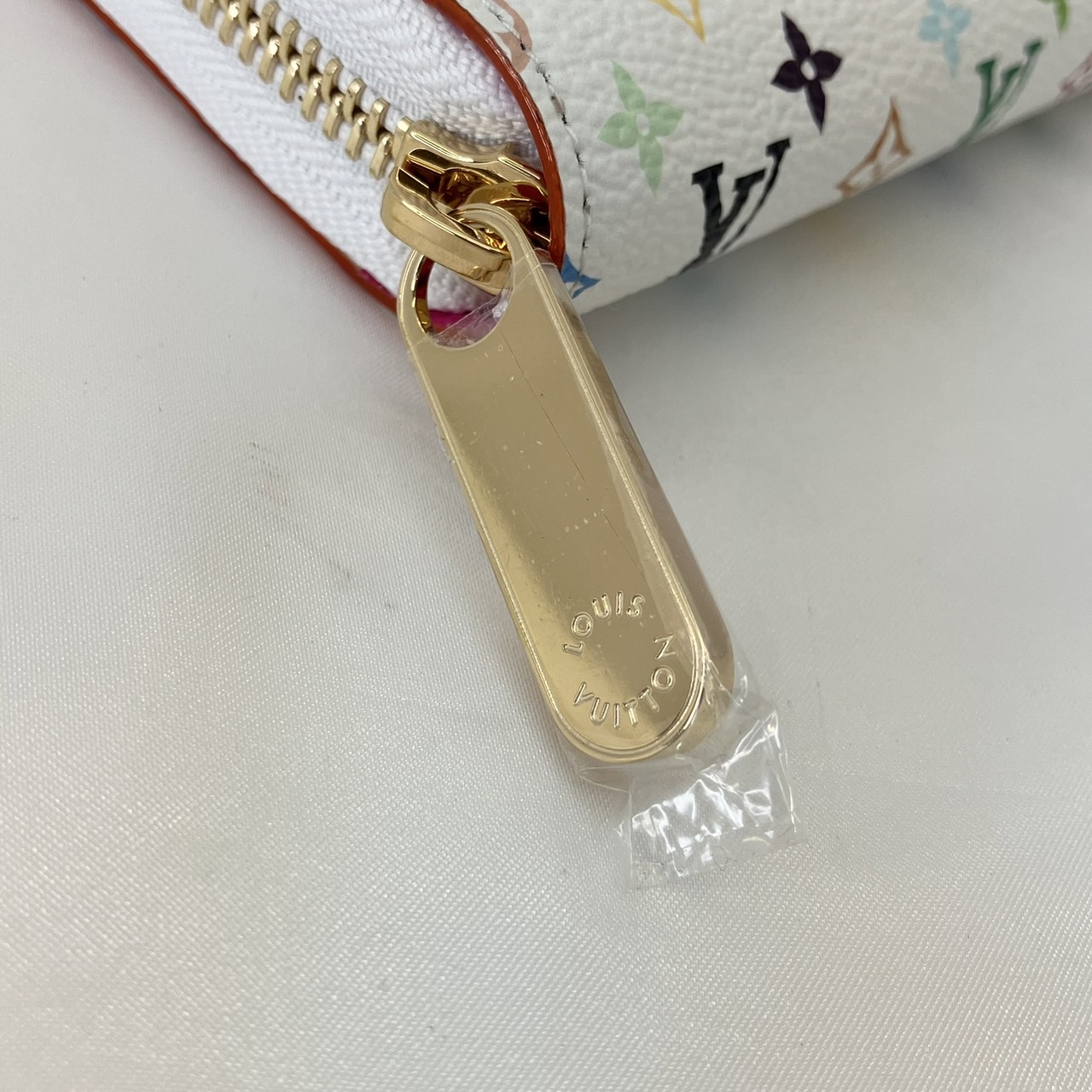 LOUIS VUITTON(�륤�����ȥ�)���ܸ��� LV �� TM ���åԡ���������å� M13922 �ޥ�����顼/�֥��� IC���å� ̤����(����Ź)