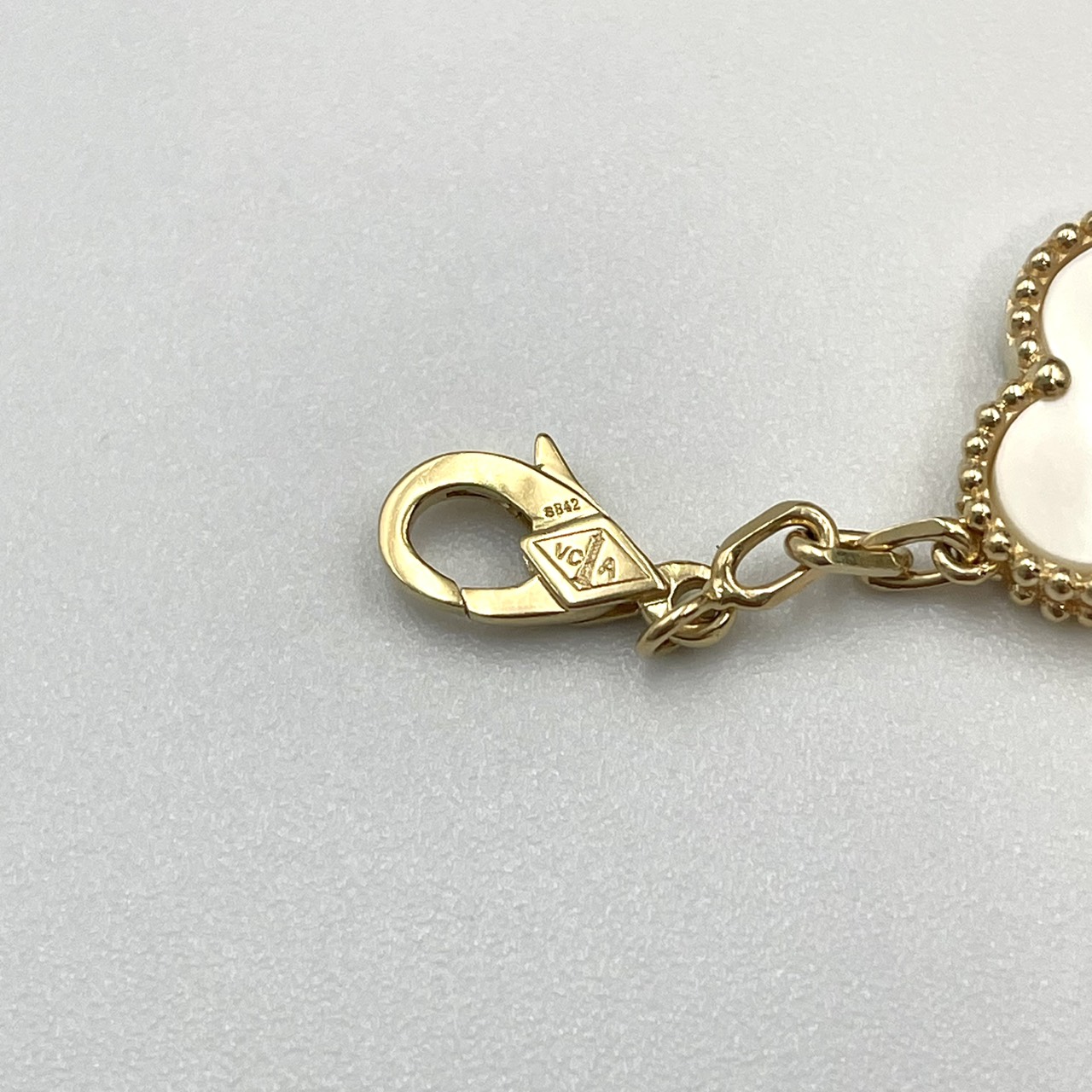 Van cleef & Arpels(�����󥯥꡼�ա������ڥ�) ������ơ�������ϥ�֥顦5������եۥ磻�ȥ����� �֥쥹��å� 750 10.0g ����� CAB-737 ���ض�Ź