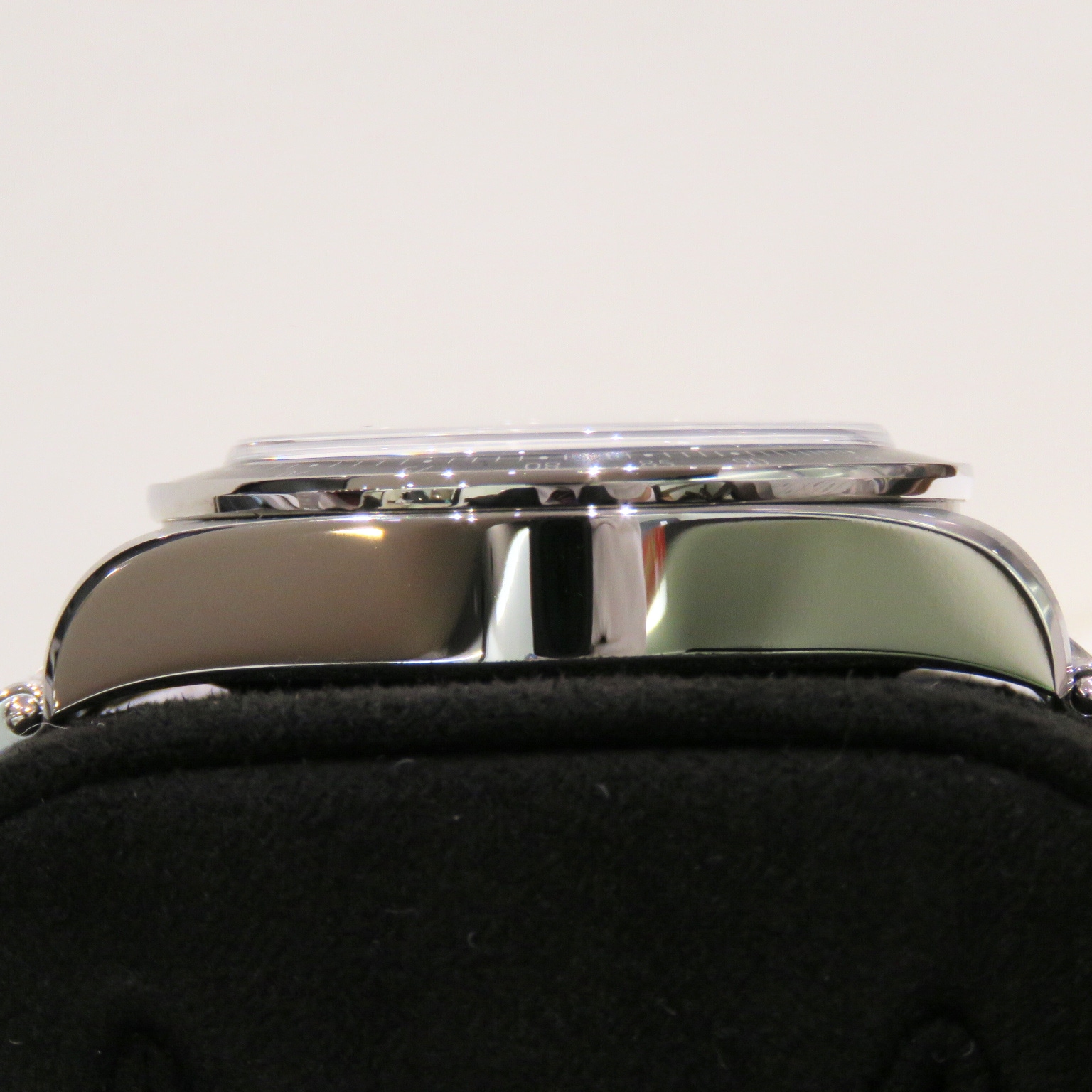 TUDOR (���塼����) �֥�å��٥� ������ �ӻ��� 79360N �ۥ磻�� SS ��°�ʴ��� ̤���� Z-078 ���Ź