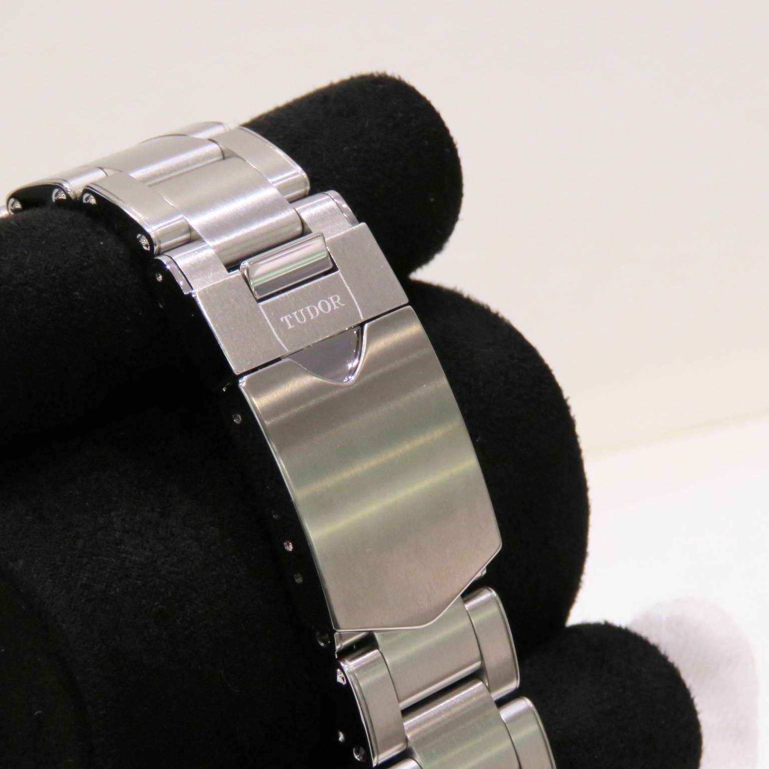 TUDOR (���塼����) �֥�å��٥� ������ �ӻ��� 79360N �ۥ磻�� SS ��°�ʴ��� ̤���� Z-078 ���Ź