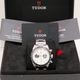 TUDOR (���塼����) �֥�å��٥� ������ �ӻ��� 79360N �ۥ磻�� SS ��°�ʴ��� ̤���� Z-078 ���Ź