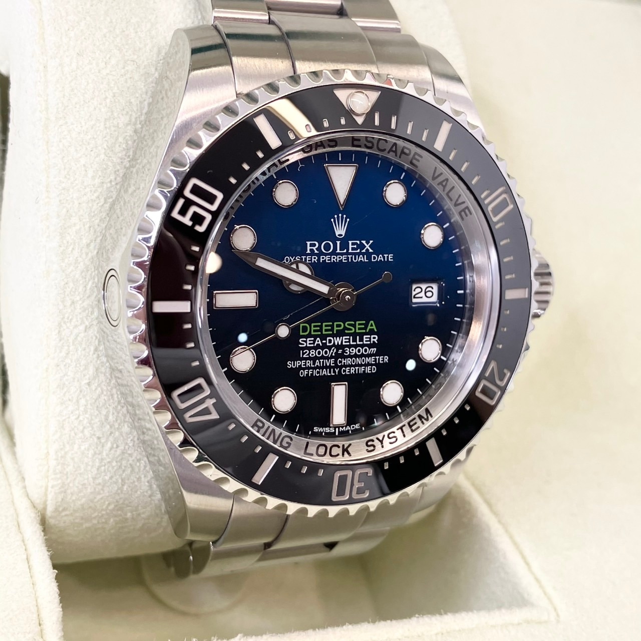 ROLEX(����å���) �����ɥ����顼�ǥ����ץ��� 116660 D�֥롼ʸ����  2015.8��  ����� UK-25 (����Ź)��