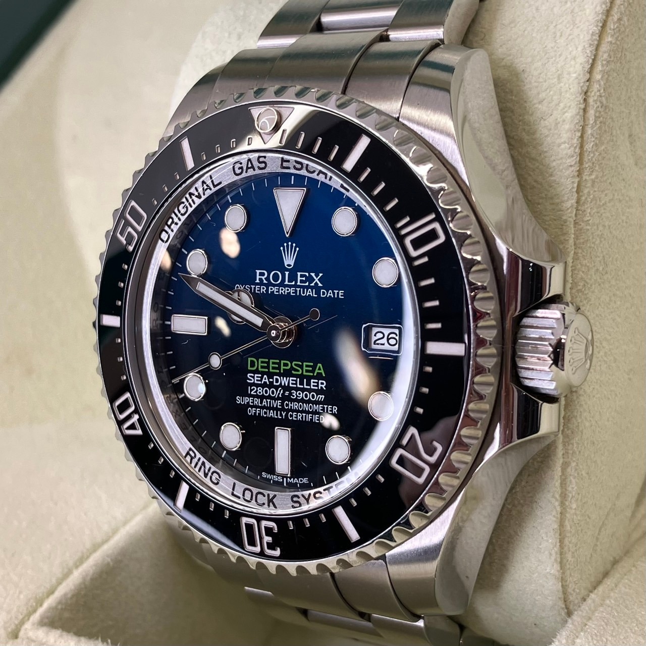 ROLEX(����å���) �����ɥ����顼�ǥ����ץ��� 116660 D�֥롼ʸ����  2015.8��  ����� UK-25 (����Ź)��