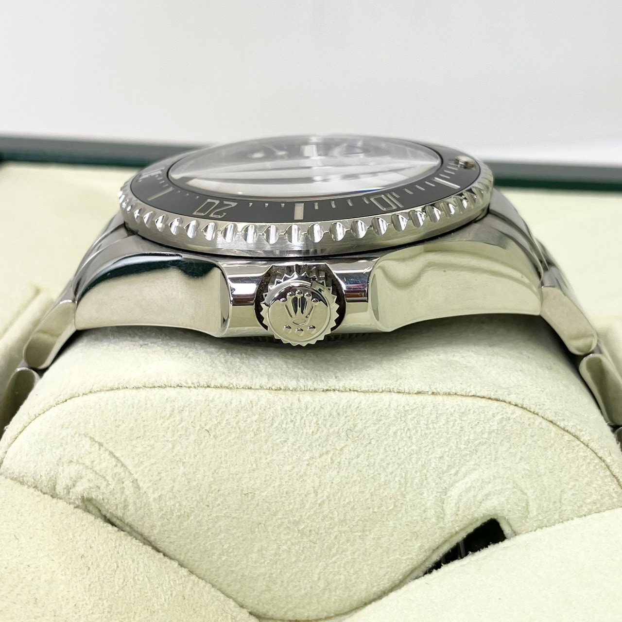ROLEX(����å���) �����ɥ����顼�ǥ����ץ��� 116660 D�֥롼ʸ����  2015.8��  ����� UK-25 (����Ź)��
