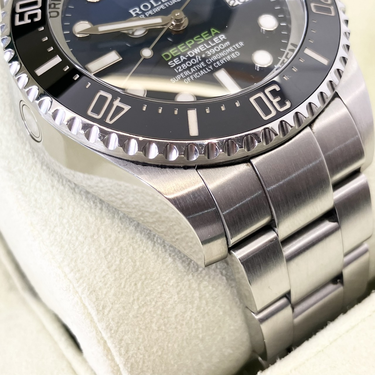 ROLEX(����å���) �����ɥ����顼�ǥ����ץ��� 116660 D�֥롼ʸ����  2015.8��  ����� UK-25 (����Ź)��