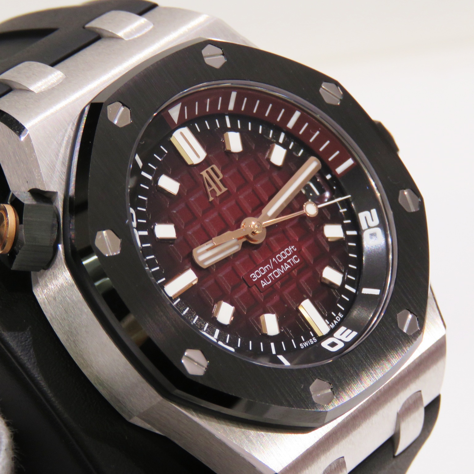 C-192 AUDEMARS PIGUET (�����ǥޡ��ԥ�) ������륪���� ���ե��祢 �����С� �ӻ��� 15720CN.OO.A002CA.02 ���⡼����å� WG/��С� �ؤ���С��٥����° ��°�ʴ��� ������� ���Ź