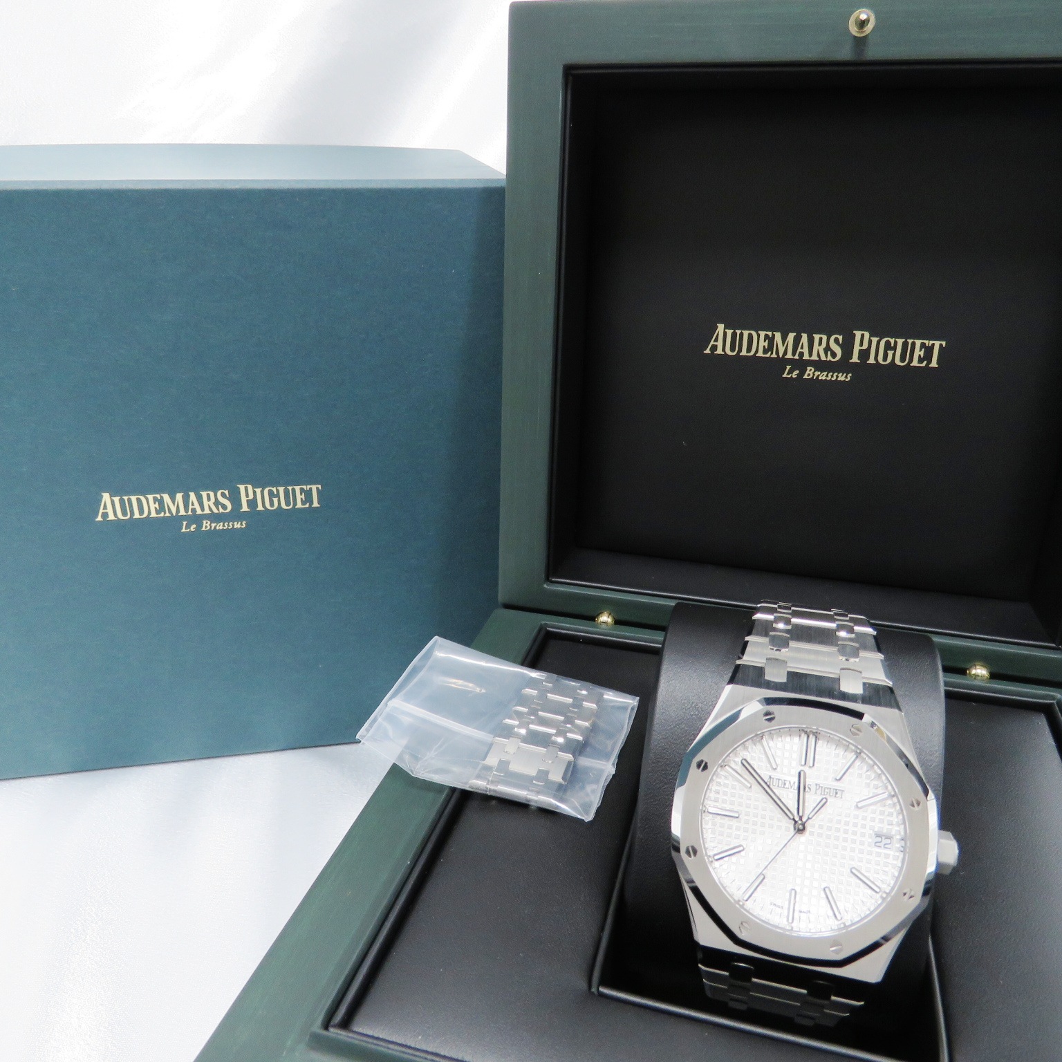 C-261 AUDEMARS PIGUET (�����ǥޡ��ԥ�) ������륪���� �����ȥޥƥ��å� �ӻ��� 15510ST.OO.1320ST.08 ����С� SS ��°�ʴ��� ̤���� ���Ź