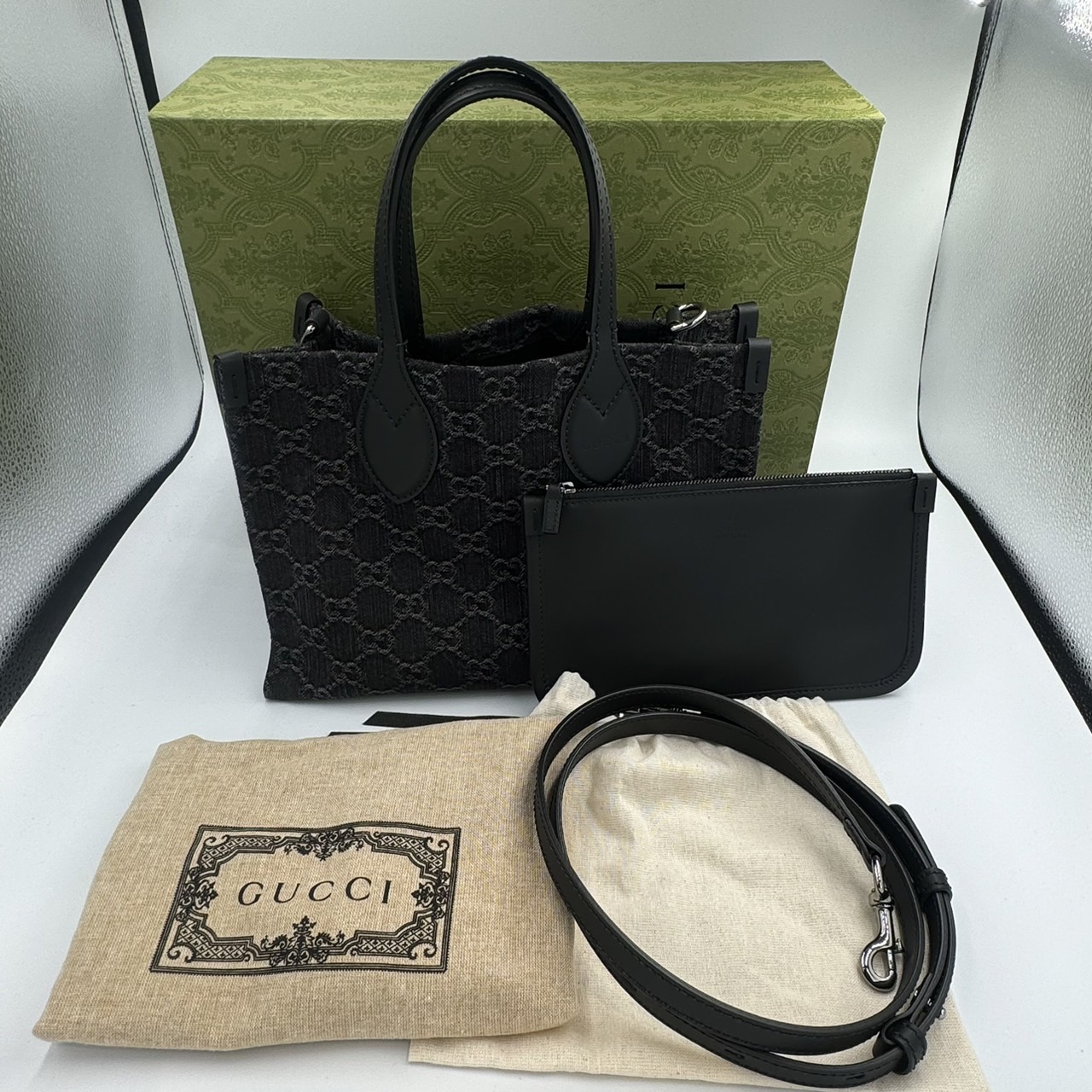 GUCCI(���å�)���ե��ǥ��� �ߥǥ�����ȡ��� 772813FAC2F8450 GG�ǥ˥� �֥�å������졼 ������� ���ض�Ź CAB-090