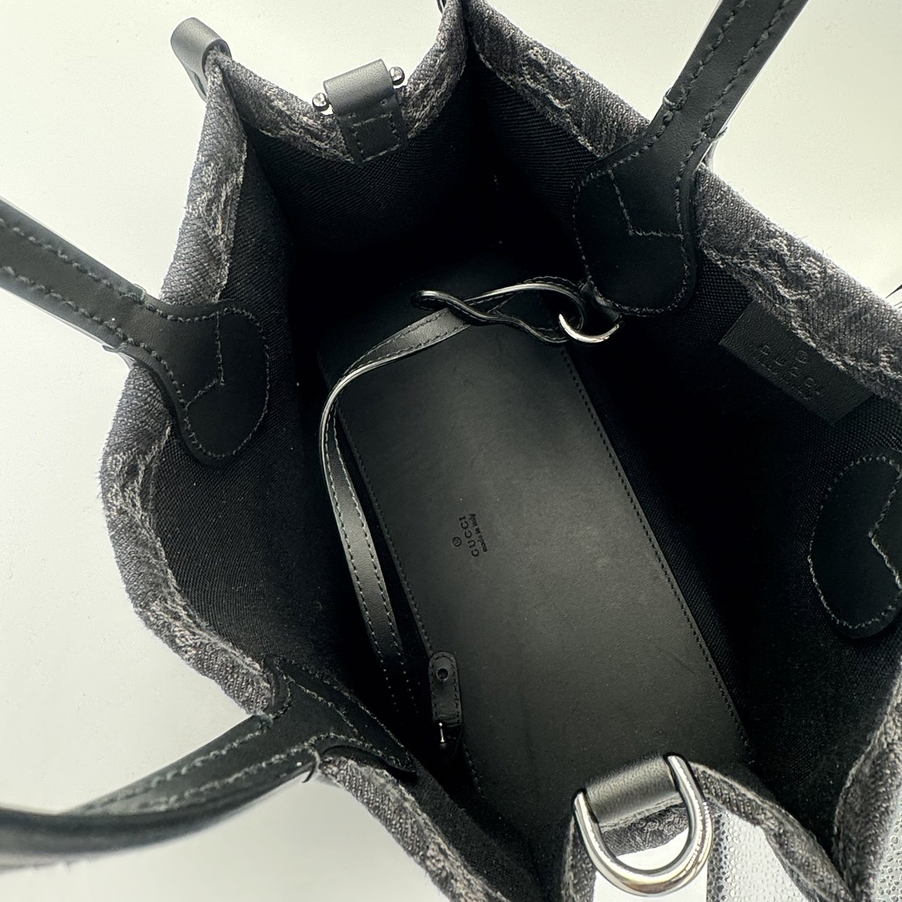 GUCCI(���å�)���ե��ǥ��� �ߥǥ�����ȡ��� 772813FAC2F8450 GG�ǥ˥� �֥�å������졼 ������� ���ض�Ź CAB-090