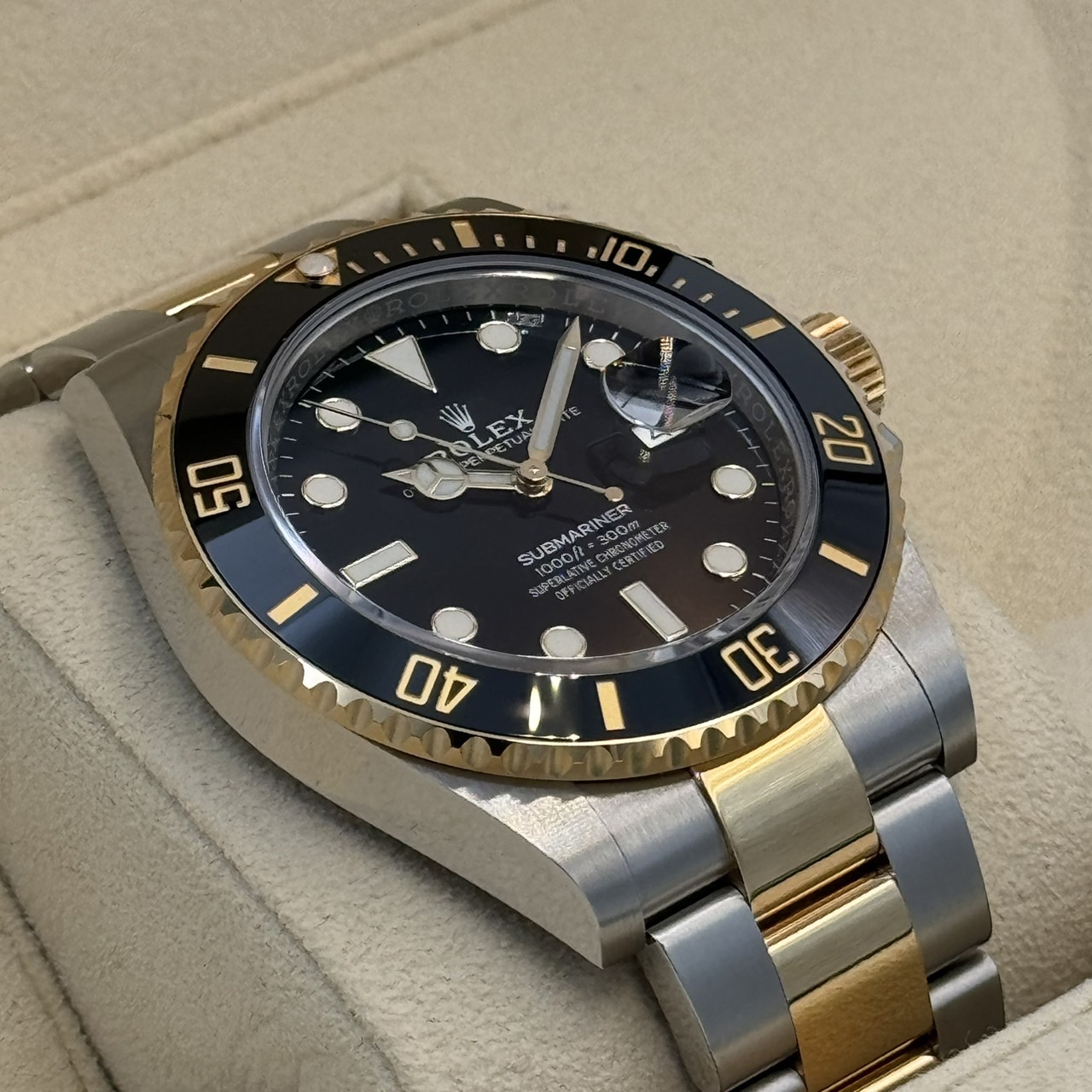 ROLEX (ロレックス) サブマリーナーデイト 腕時計 126613LN ブラック SS/YG 中古美品 心斎橋店 CAT-311 ...