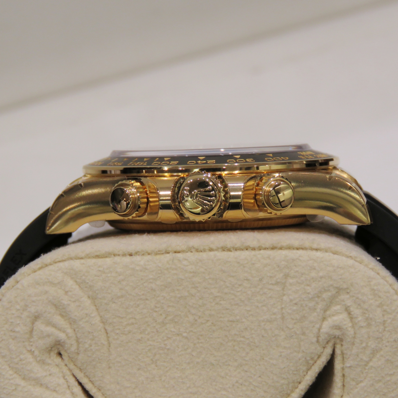 C-239 ROLEX (����å���) �����⥰��եǥ��ȥ� �ӻ��� 126518LN ������ǥ�&�֥�å� YG/�����ե�(F.D) ��°�ʴ��� ̤���� ���Ź