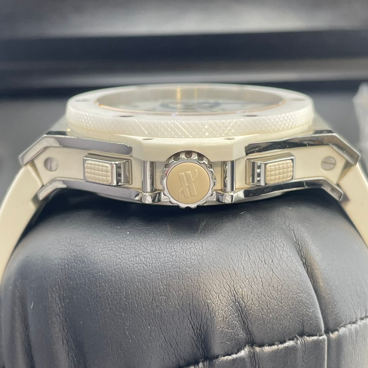 HUBLOT(���֥�) �ӥå��Х�ݥ������ 301.SE.230.LS.STT07 �ۥ磻��  2007ǯ11�� ����� ���� SA-85 ���ض�Ź