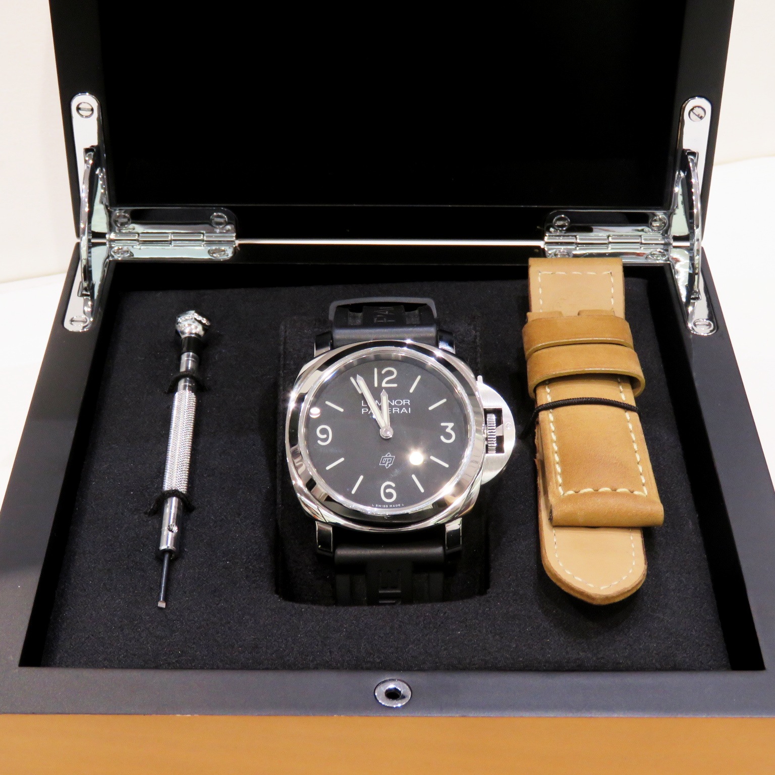 PANERAI (�ѥͥ饤) ��ߥΡ��� �١��� ���� �ӻ��� PAM01086 �֥�å� SS/��С� �쥶���٥����° ��°�ʴ��� ������ʡ�B-074 ���Ź
