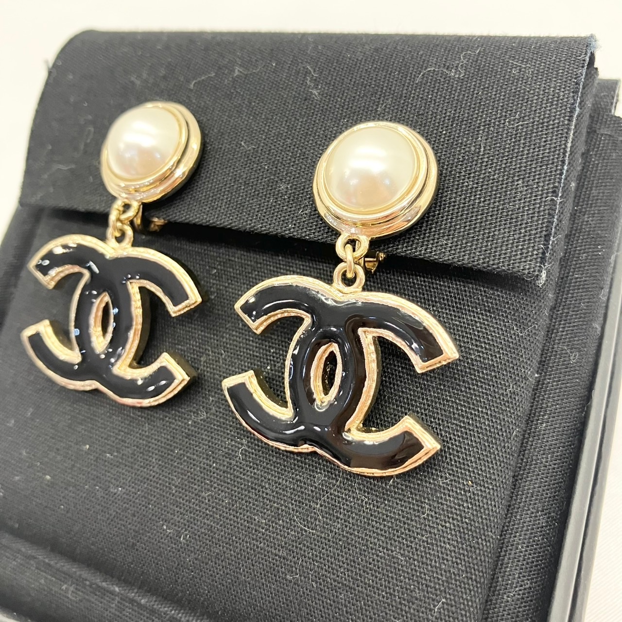 CHANEL(����ͥ�) �ե������ѡ��� �����ޡ��������� �����ѥ�ߥ֥�å� 2022ǯ Ȣ�դ� ���A (����Ź)