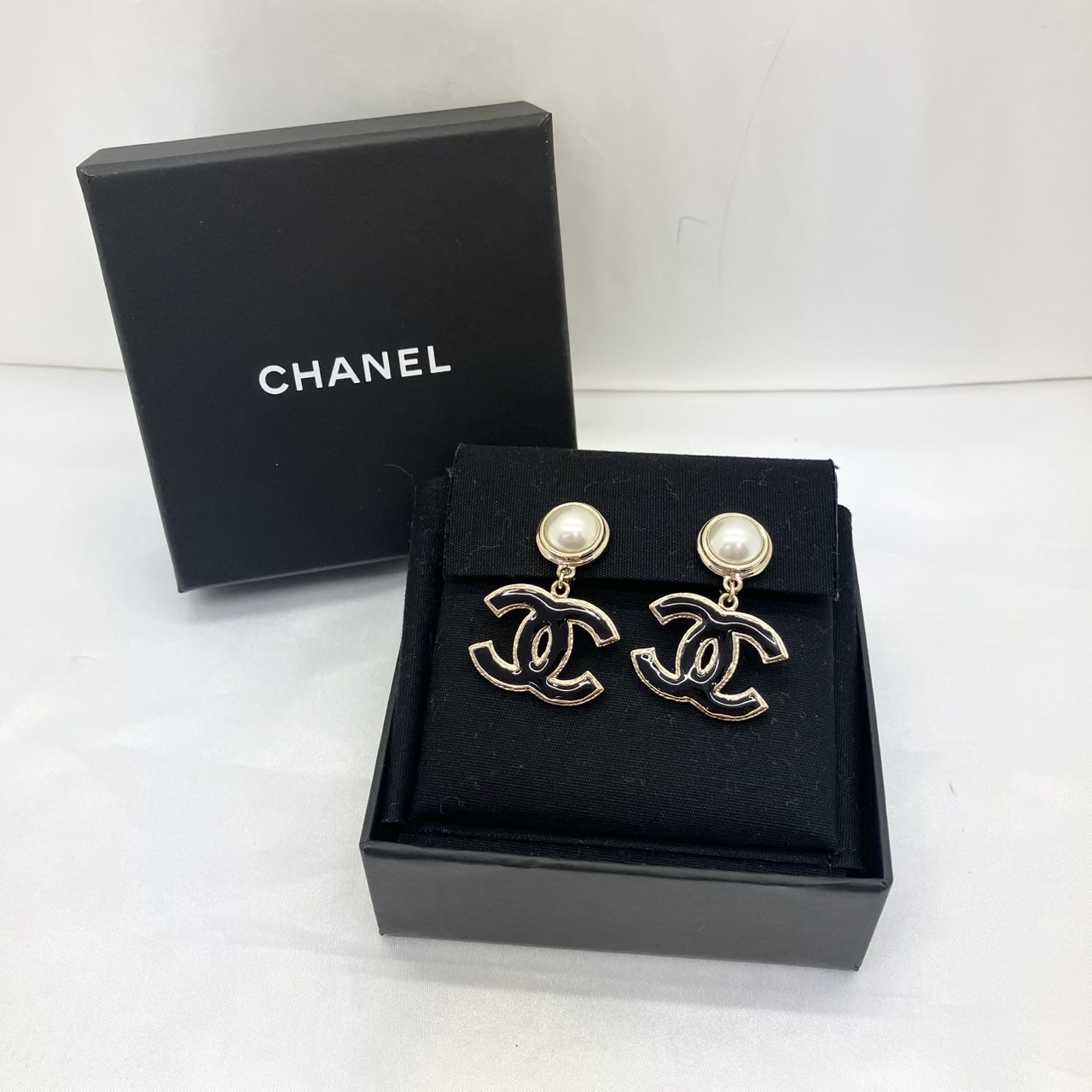 CHANEL(����ͥ�) �ե������ѡ��� �����ޡ��������� �����ѥ�ߥ֥�å� 2022ǯ Ȣ�դ� ���A (����Ź)
