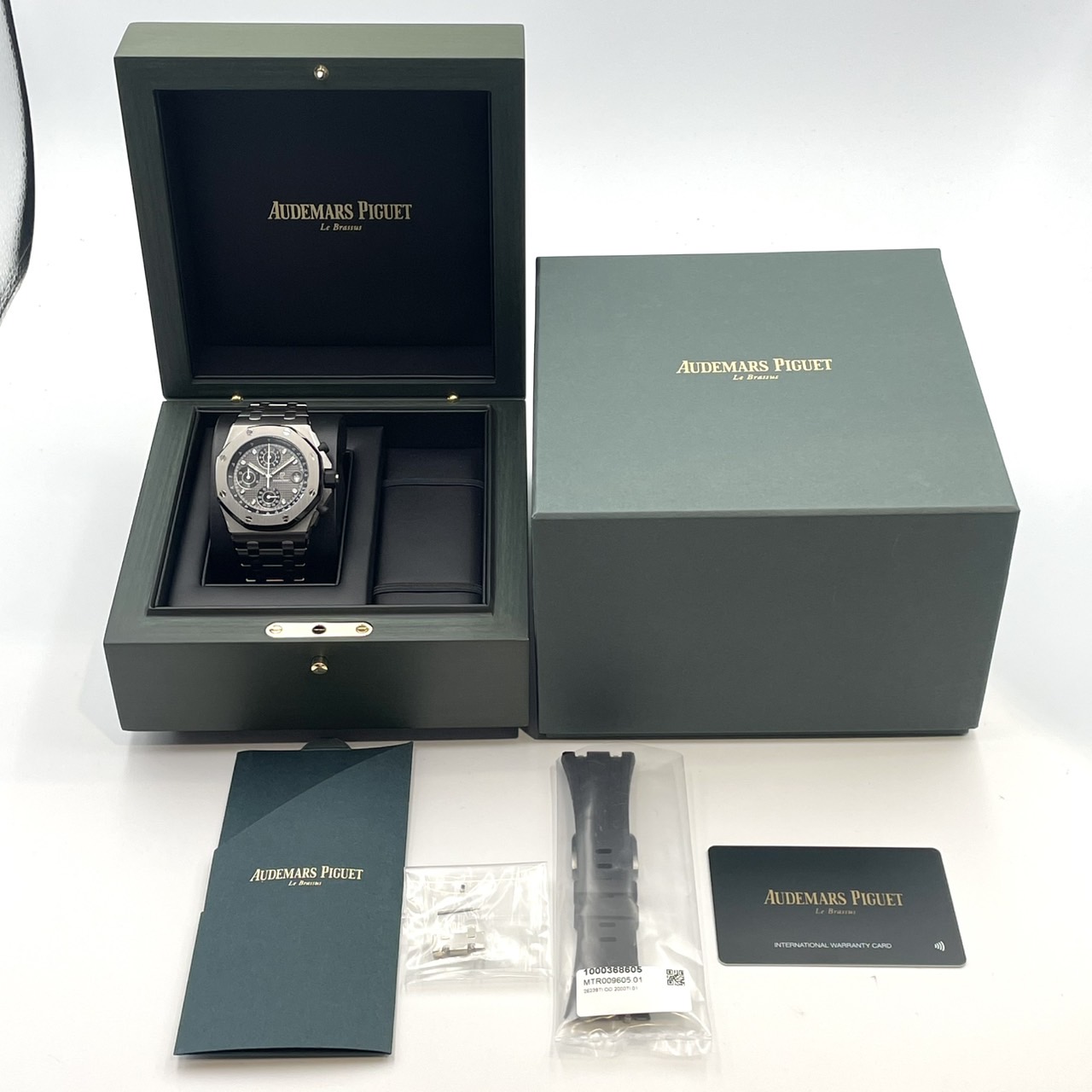 AUDEMARS PIGUET(�����ǥޥԥ�) ������륪�������ե��祢�����Υ���� 26238TI.OO.2000TI.01 ���졼 2024ǯ ����� ���� ST-268 (���ض�Ź)