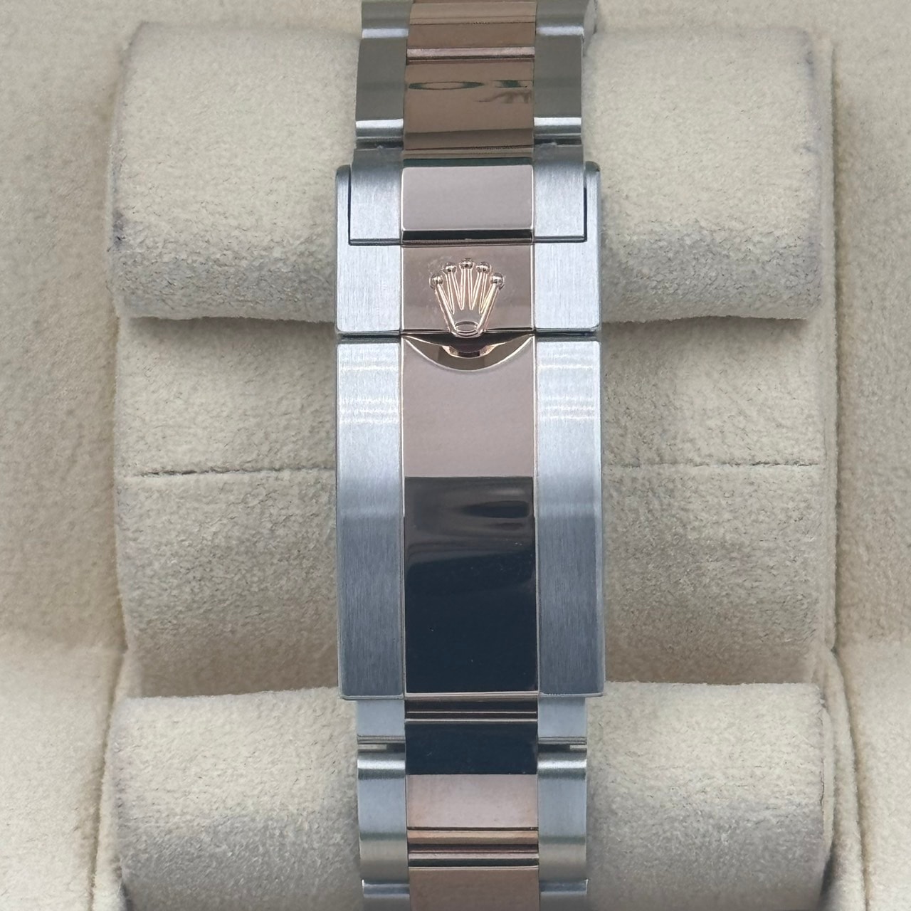 ROLEX (����å���) GMT�ޥ������� 126711CHNR �֥�å� ERG/SS ̤���� ���ض�Ź CAT-603