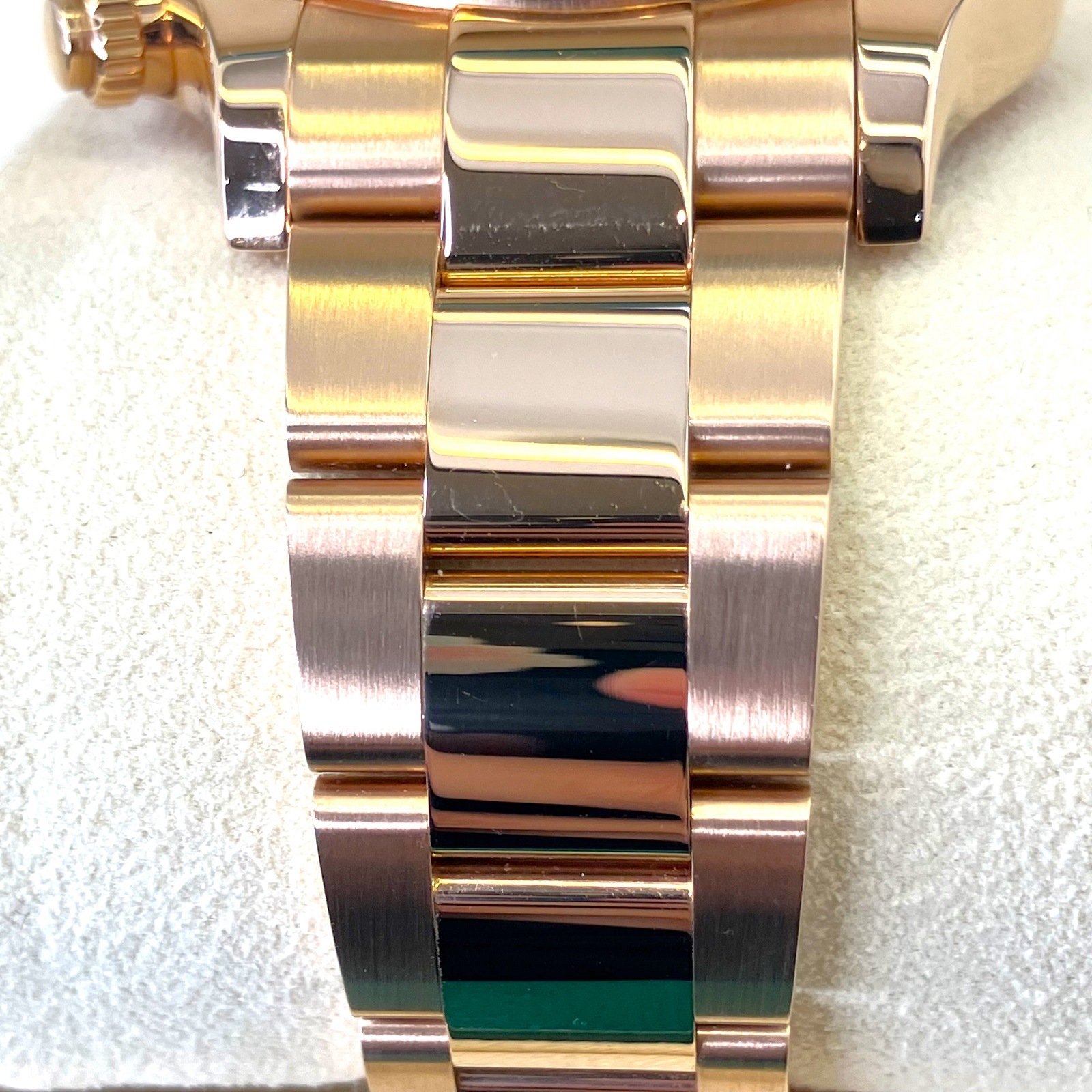 ROLEX(����å���) �����⥰��եǥ��ȥ� 116505 ��������ȡ��֥饤�ȥ֥�å�ʸ���� 2015ǯ8�� ������� UL-20 (����Ź)��