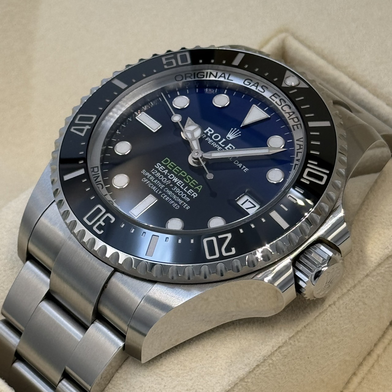 ROLEX (����å���) �����ɥ����顼�ǥ����ץ��� 136660 D�֥롼 SS ������� CAT-346