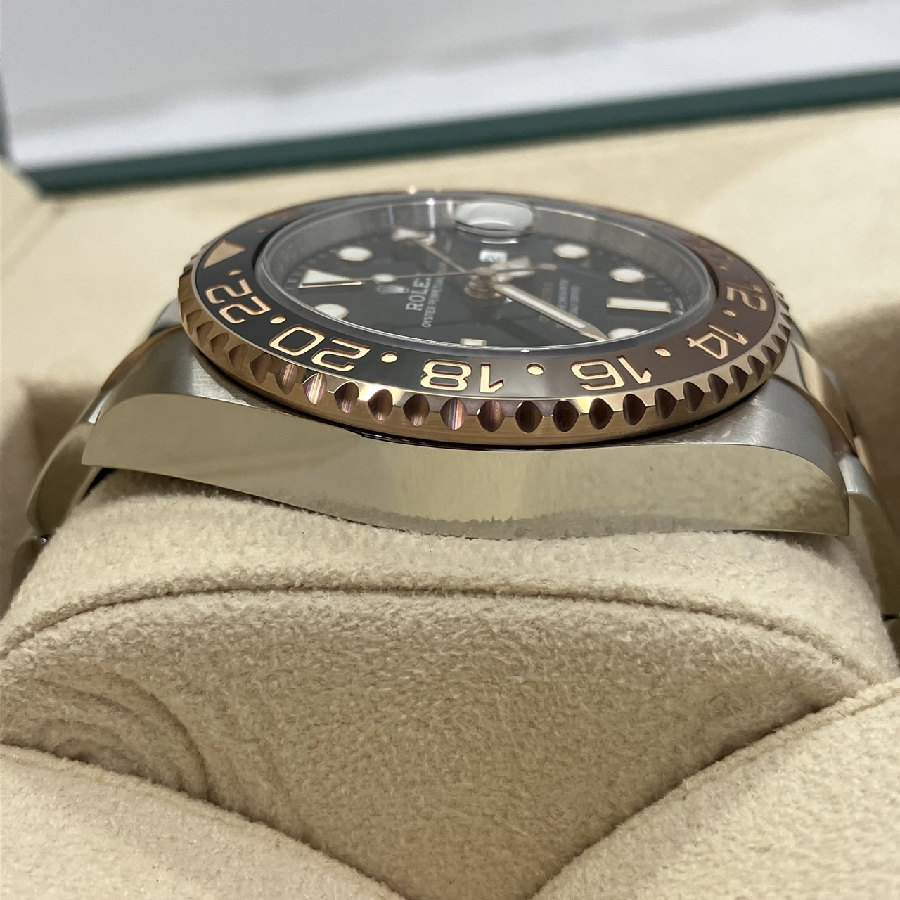 ROLEX(����å���) GMT�ޥ������� 126711CHNR 2024ǯ10�� ������� UH-15 (����Ź)