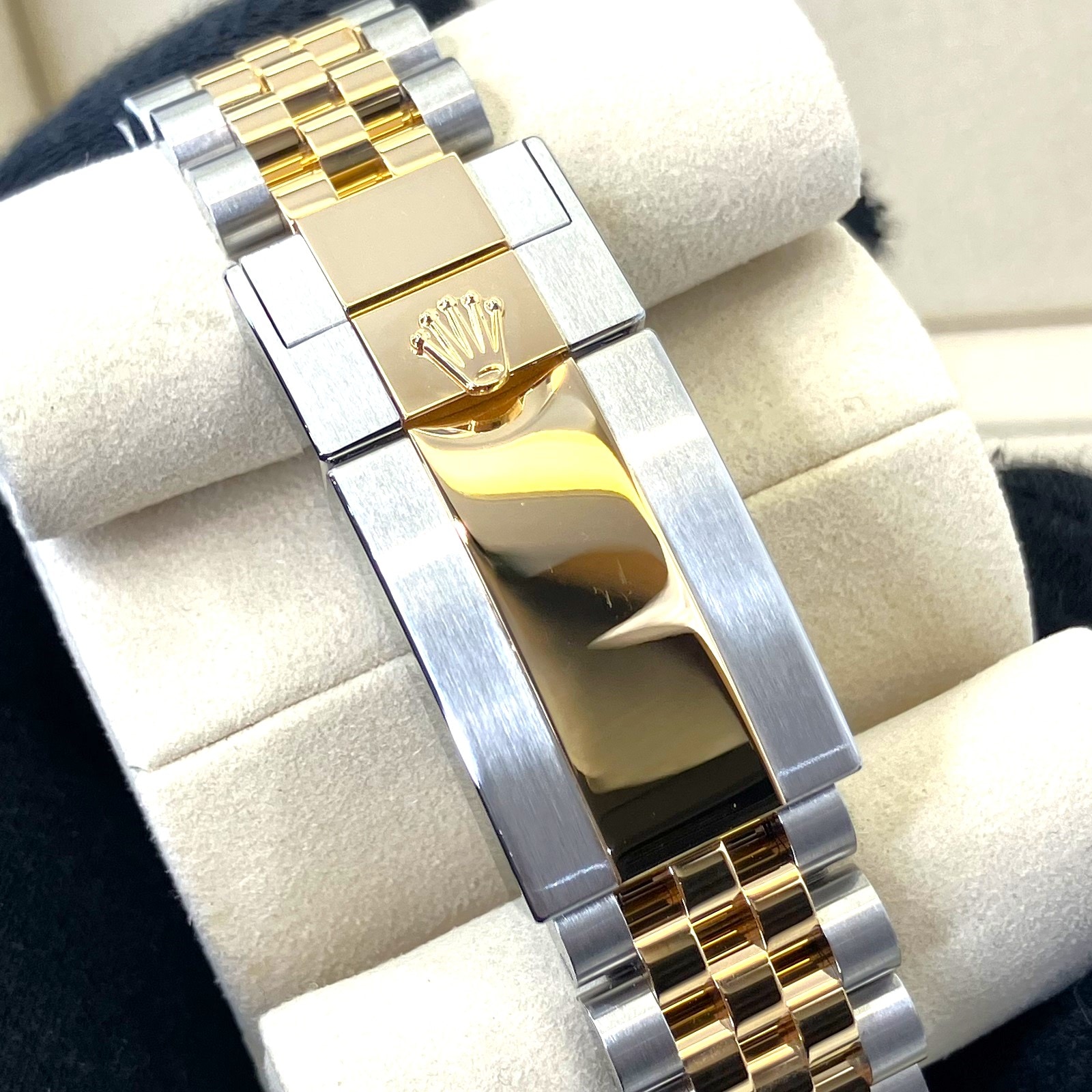 ROLEX(����å���) GMT�ޥ������� 126713GRNR �֥�å�ʸ���� 2026ǯ4�� ̤���� UL-17 (����Ź)����