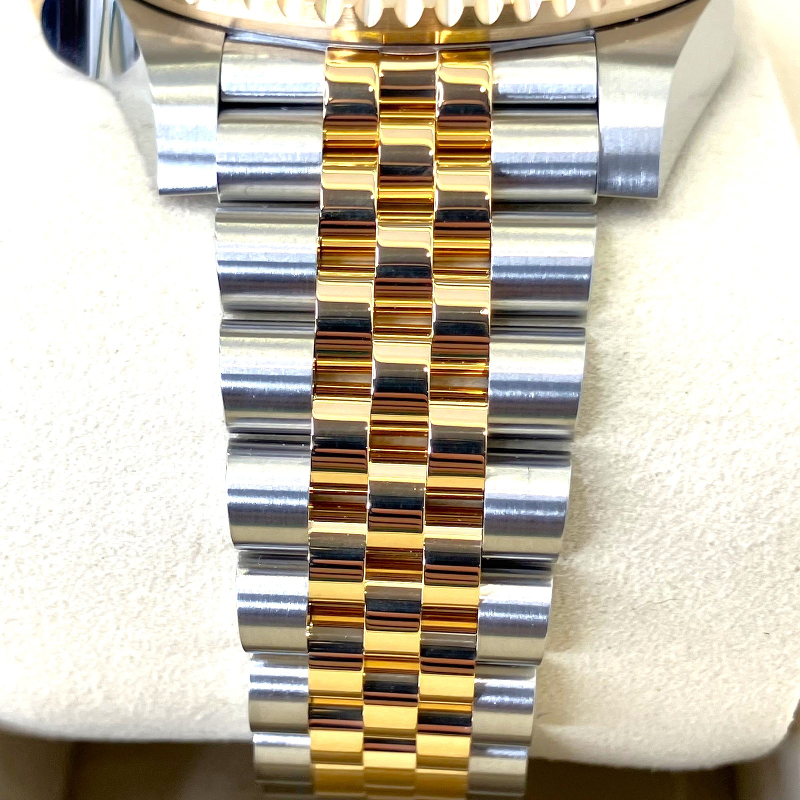 ROLEX(����å���) GMT�ޥ������� 126713GRNR �֥�å�ʸ���� 2026ǯ4�� ̤���� UL-17 (����Ź)����
