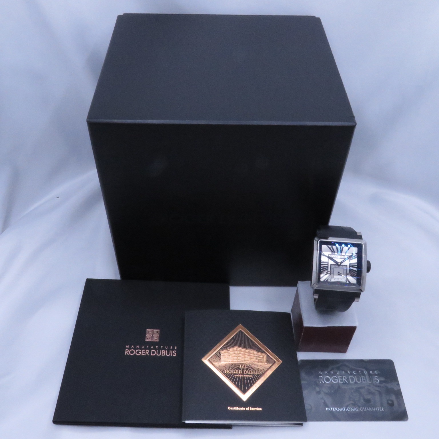 Roger Dubuis(�������ǥ�֥�)/���󥰥����������⡼�륻�����/RDDBKS0056/����С�/2012.6��/���B/NAC-620��̾�Ų�Ź��