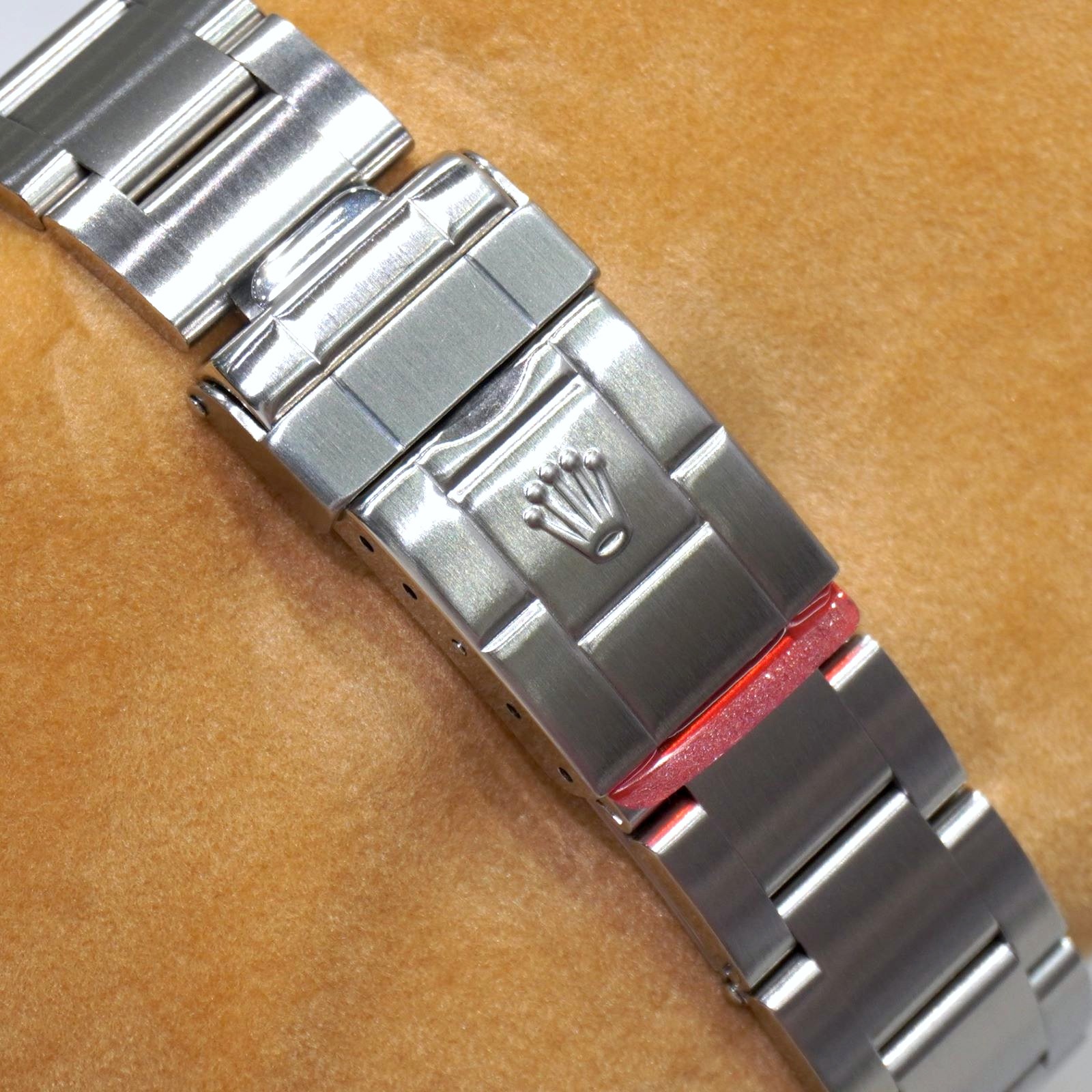 E-146 ROLEX (����å���) �������ץ����顼�� �ӻ��� 16570 �֥�å� SS ���������� ̤Ĵ�� ��°�ʴ��� ����Ʊ�� ���Ź