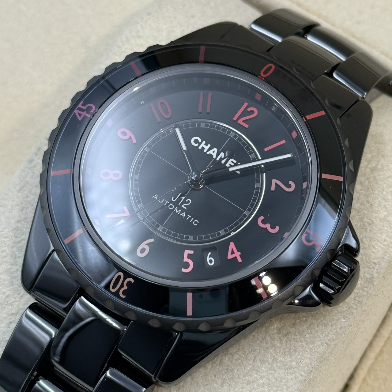 CHANEL(����ͥ�) J12 �֥�å��� H10312 �֥�å� ����ߥå� ̤���� ���ض�Ź ST-794