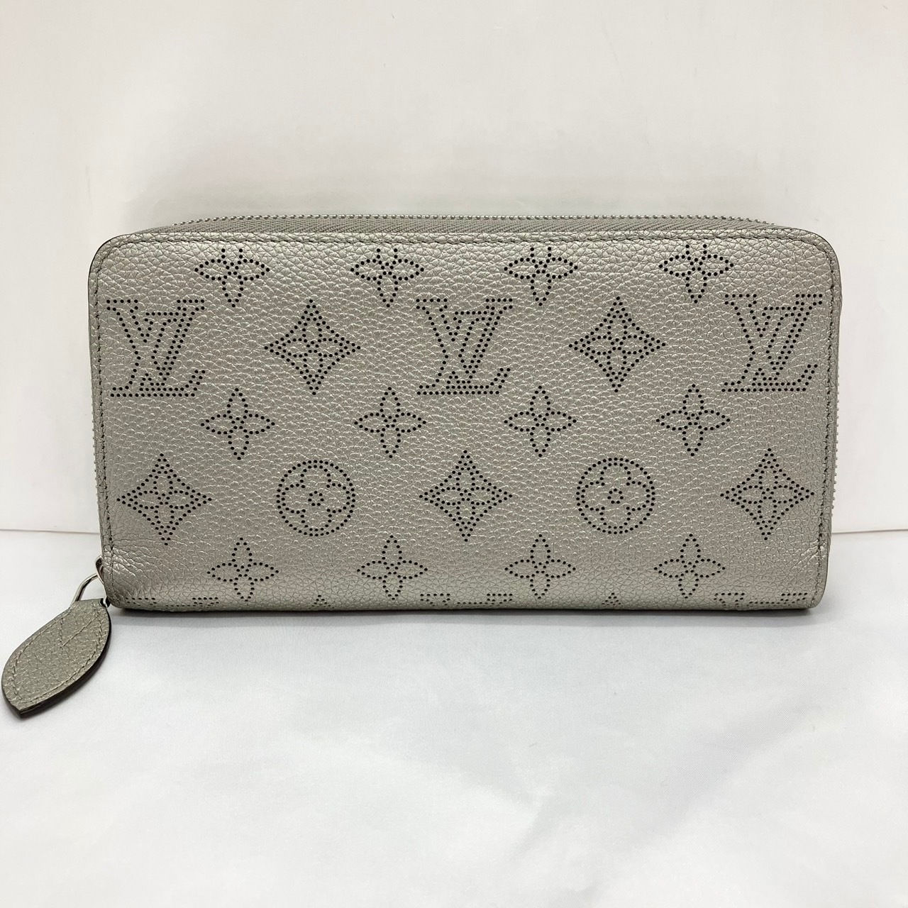 LOUIS VUITTON(�륤�����ȥ�) ���åԡ�������å� M81642 �᥿��å�����С� �ޥҥ� IC�� Ȣ������ ���A (����Ź)