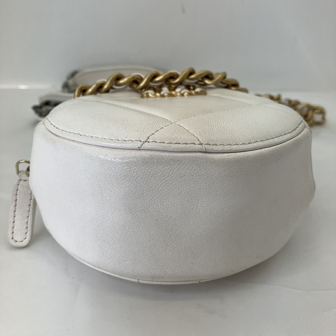 CHANEL(����ͥ�) ����ͥ�19 �ߥ˥饦��ɥ������󥷥����� �����ܥ꡼ ������ �����/������/31���� ���AB (����Ź)