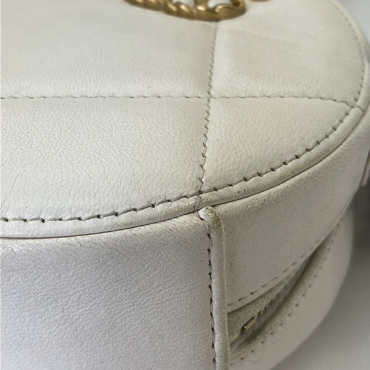 CHANEL(����ͥ�) ����ͥ�19 �ߥ˥饦��ɥ������󥷥����� �����ܥ꡼ ������ �����/������/31���� ���AB (����Ź)