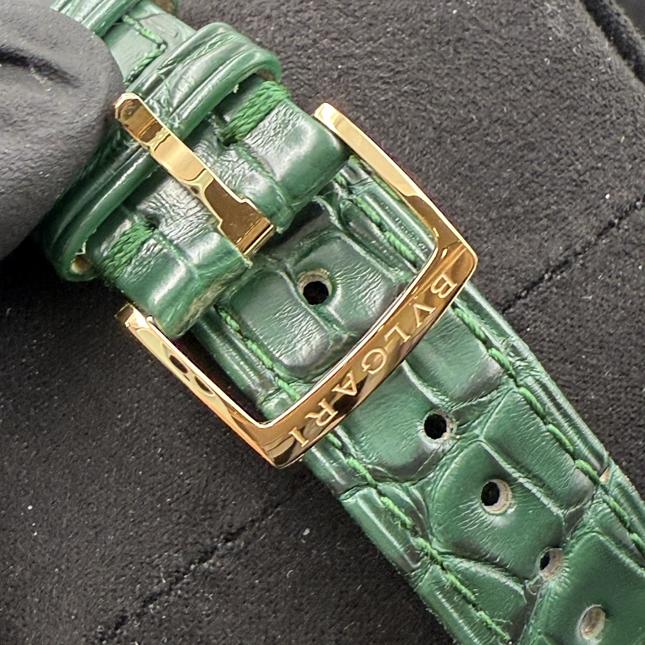 BVLGARI (�֥륬��) �֥륬��֥륬�� 50th���˥С����꡼ 104112 ������ K18/�쥶�� ����Ʊ�� ���ض�Ź ST-793