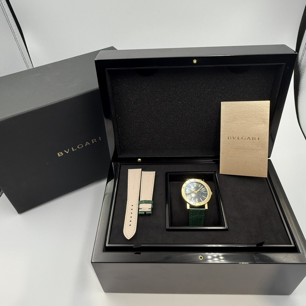 BVLGARI (�֥륬��) �֥륬��֥륬�� 50th���˥С����꡼ 104112 ������ K18/�쥶�� ����Ʊ�� ���ض�Ź ST-793