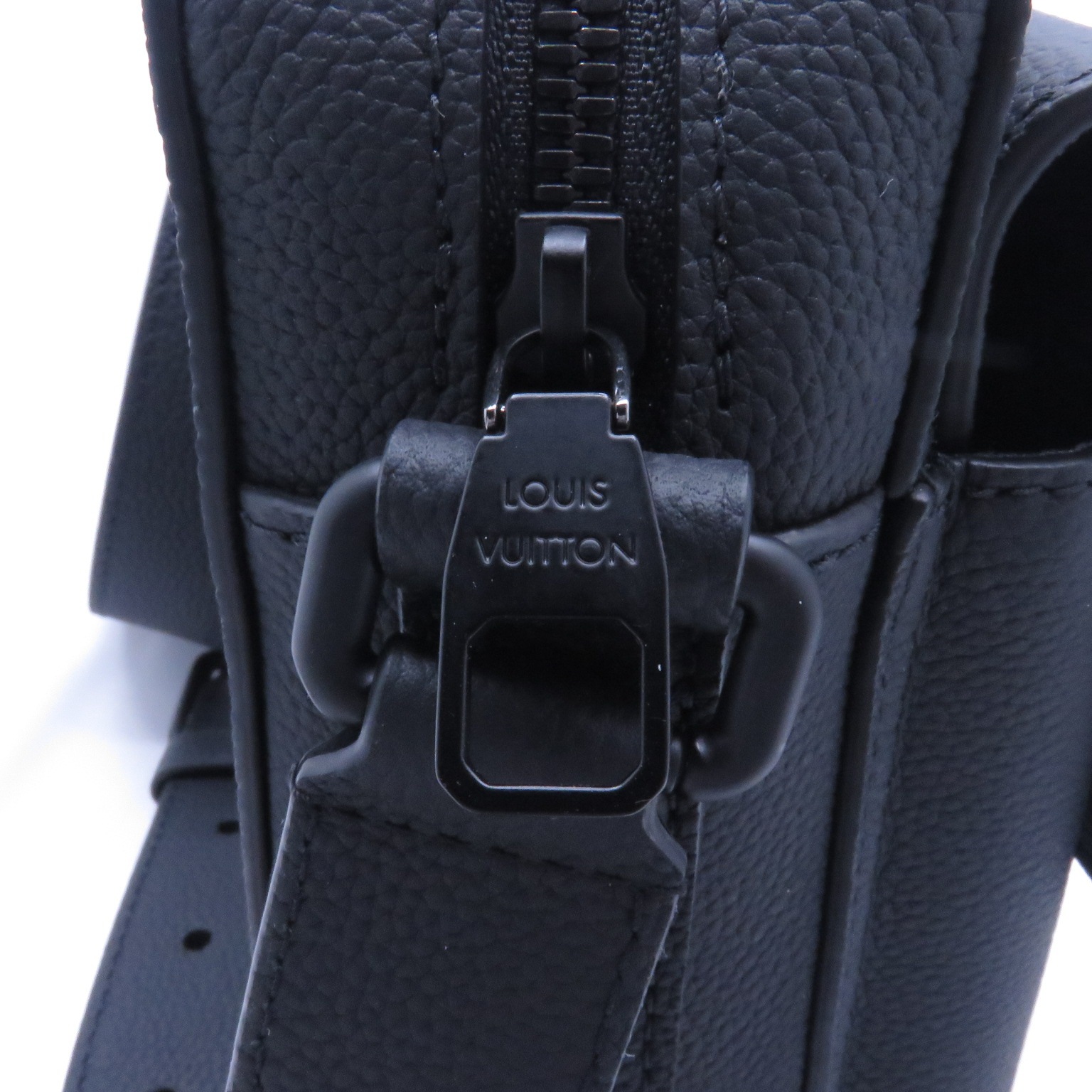 LOUIS VUITTON (�륤�����ȥ�)/�ۡ��ǥ��󥰥�å��󥸥㡼/M15265/������/�֥�å�/̤����/NAC-485(̾�Ų�Ź)