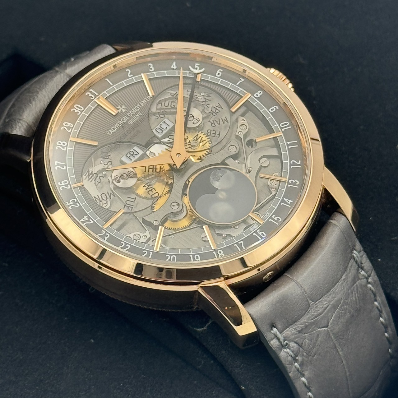 VACHERON CONSTANTIN(����������󡦥��󥹥��󥿥�)�ȥ�ǥ�����ʥ� ����ץ꡼�ȥ��������������ץ�ե����� 4020T/000R-B654 ������� ���ض�Ź CAT-422