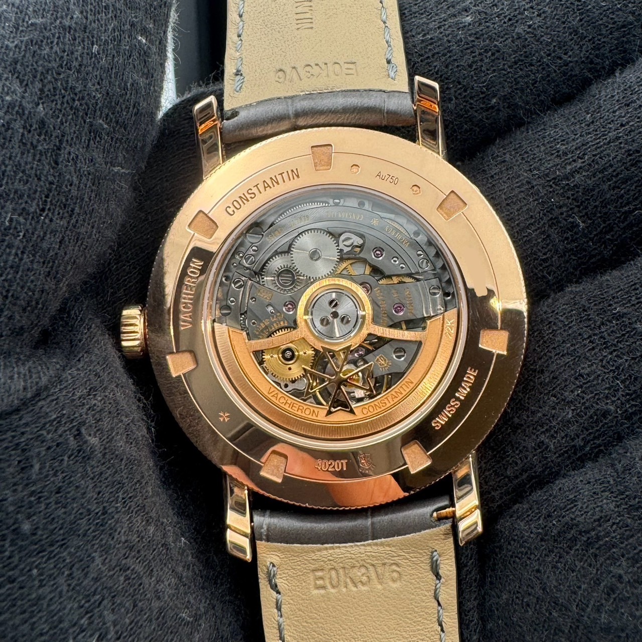 VACHERON CONSTANTIN(����������󡦥��󥹥��󥿥�)�ȥ�ǥ�����ʥ� ����ץ꡼�ȥ��������������ץ�ե����� 4020T/000R-B654 ������� ���ض�Ź CAT-422