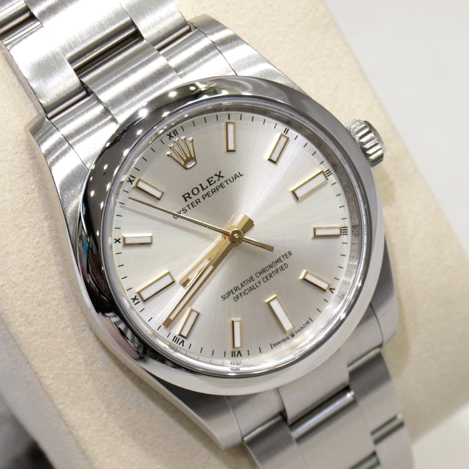 ROLEX (����å���) �����������ѡ��ڥ��奢��34 �ӻ��� 124200 ����С� SS ���������� ��°�ʴ��� ����Ʊ�� Z-119 ���Ź